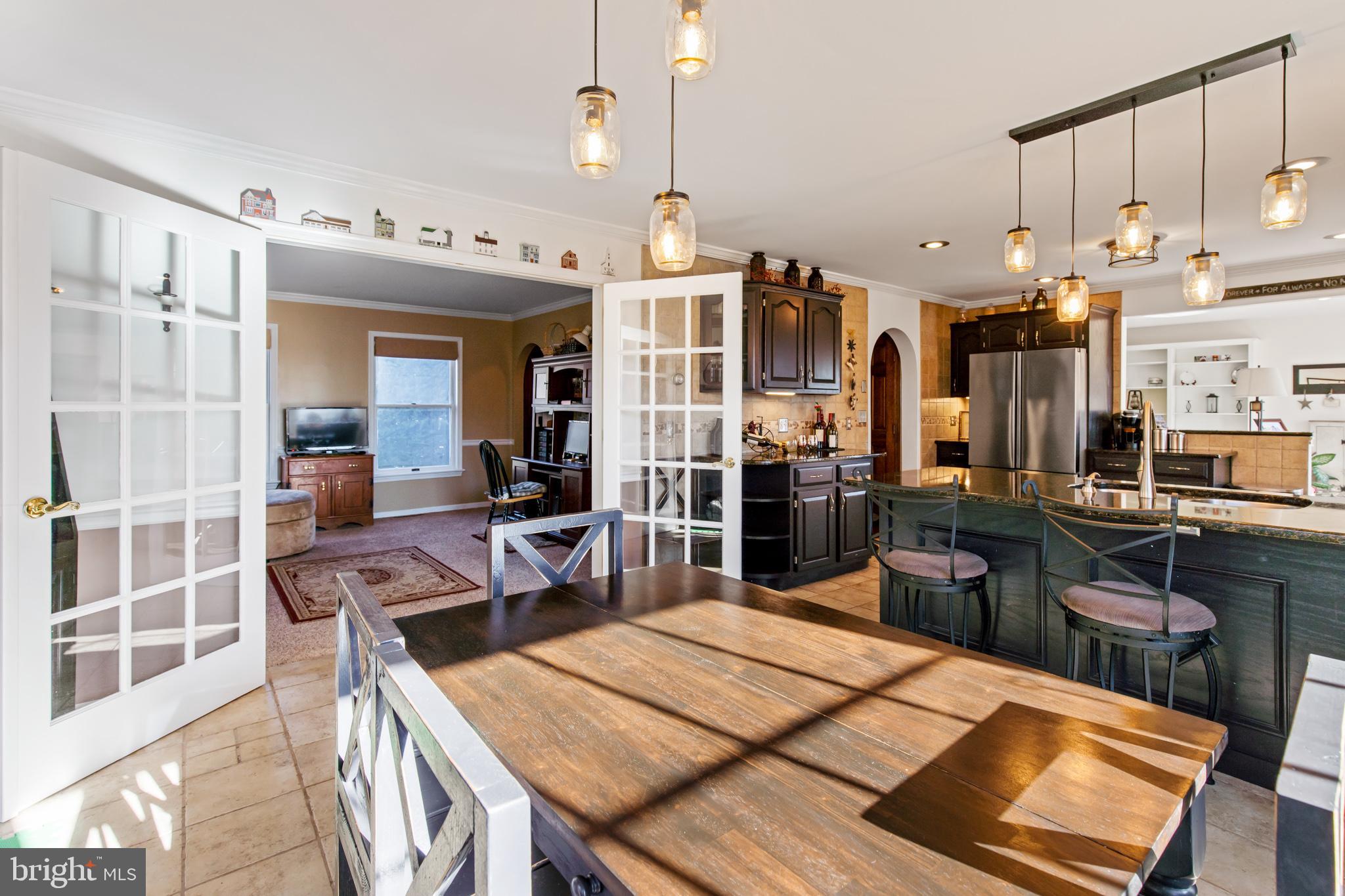 QUAIL HOLLOW - Residential