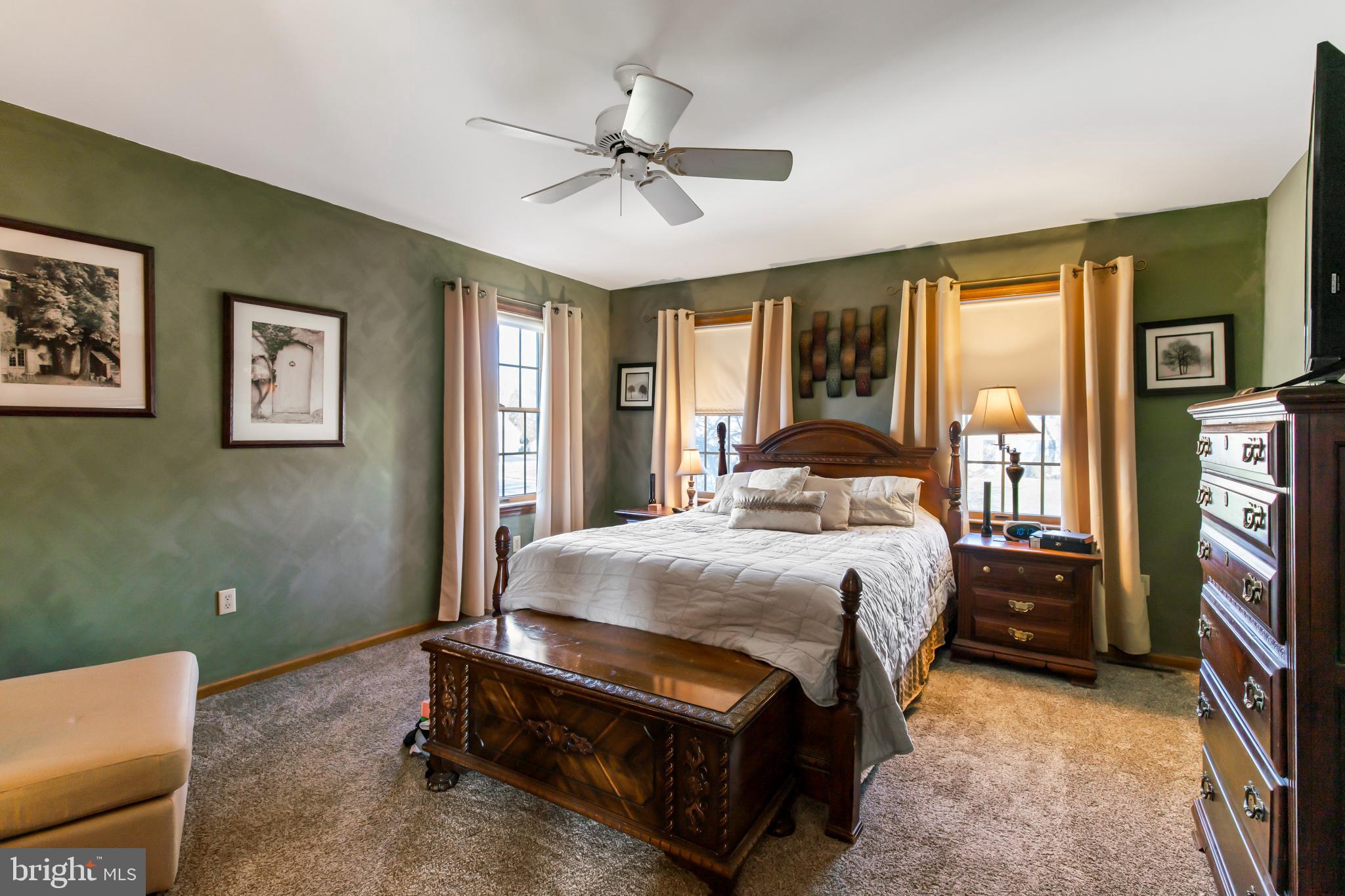 QUAIL HOLLOW - Residential