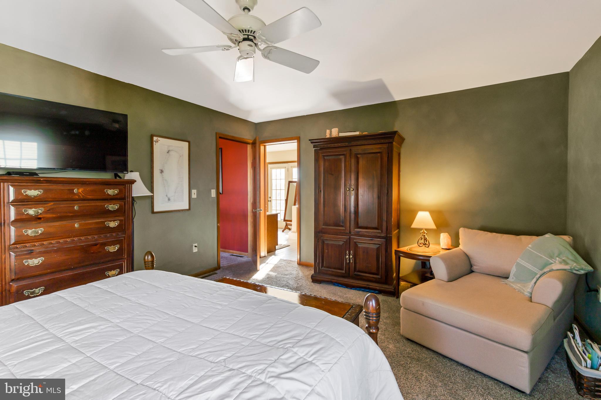 QUAIL HOLLOW - Residential