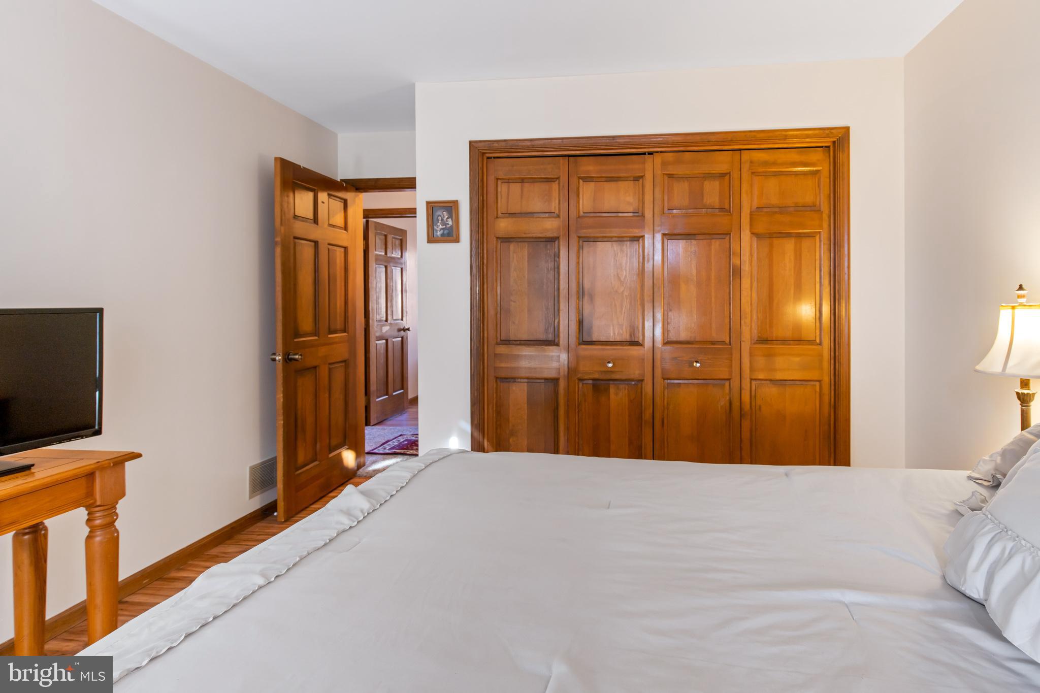 QUAIL HOLLOW - Residential