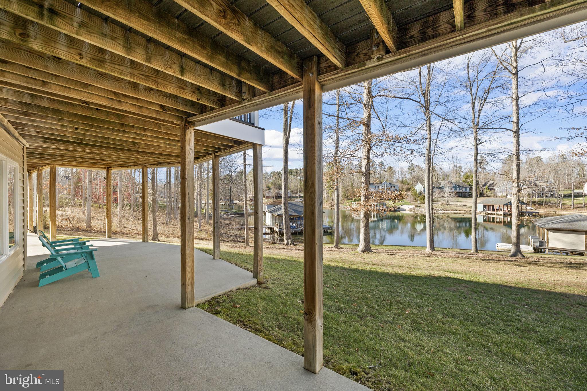 THE WATERS AT LAKE ANNA - Residential