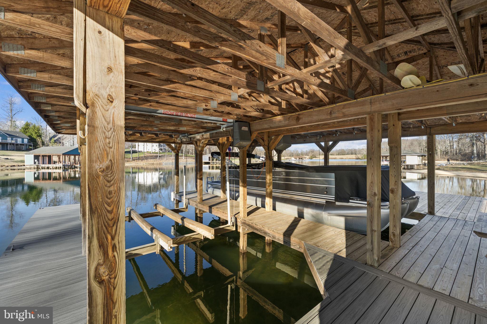 THE WATERS AT LAKE ANNA - Residential