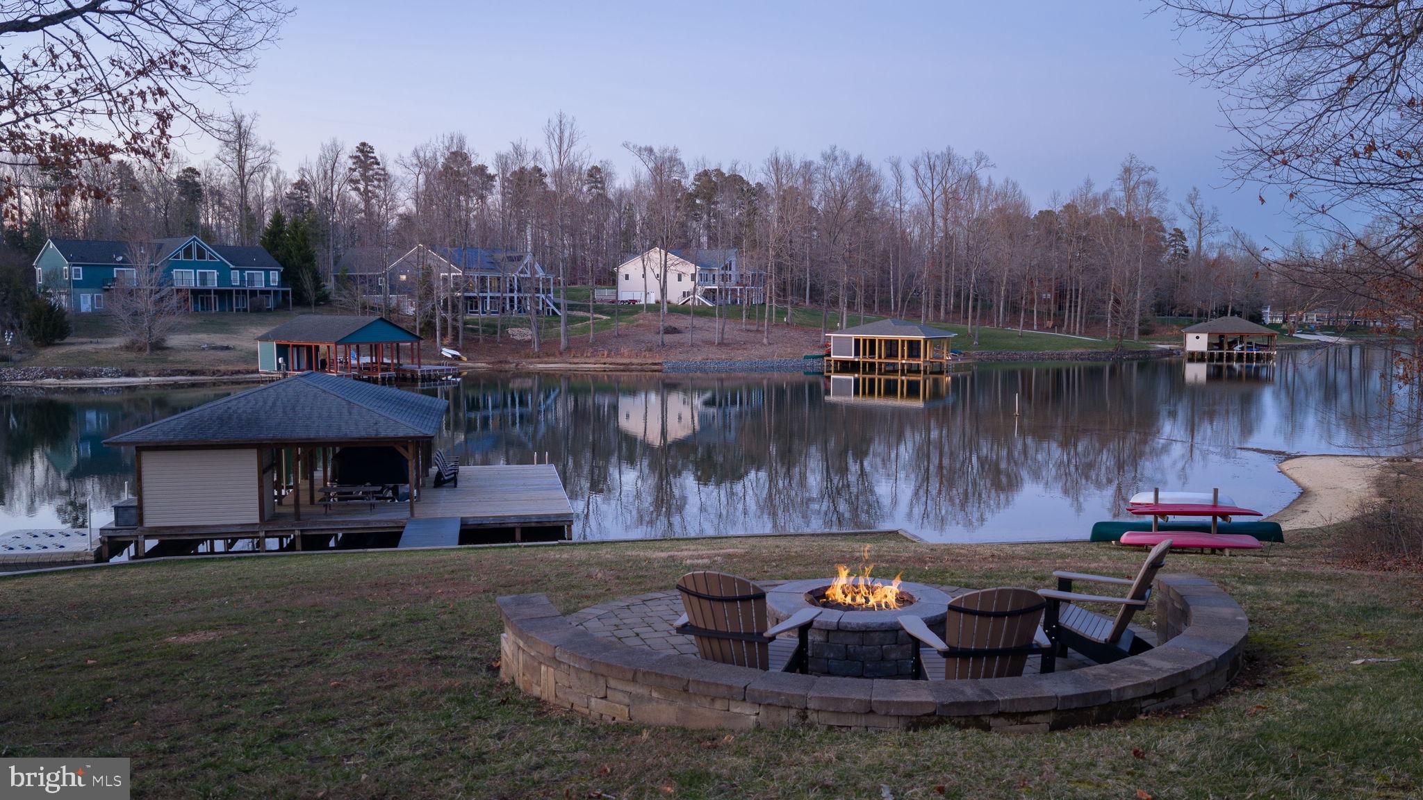 THE WATERS AT LAKE ANNA - Residential