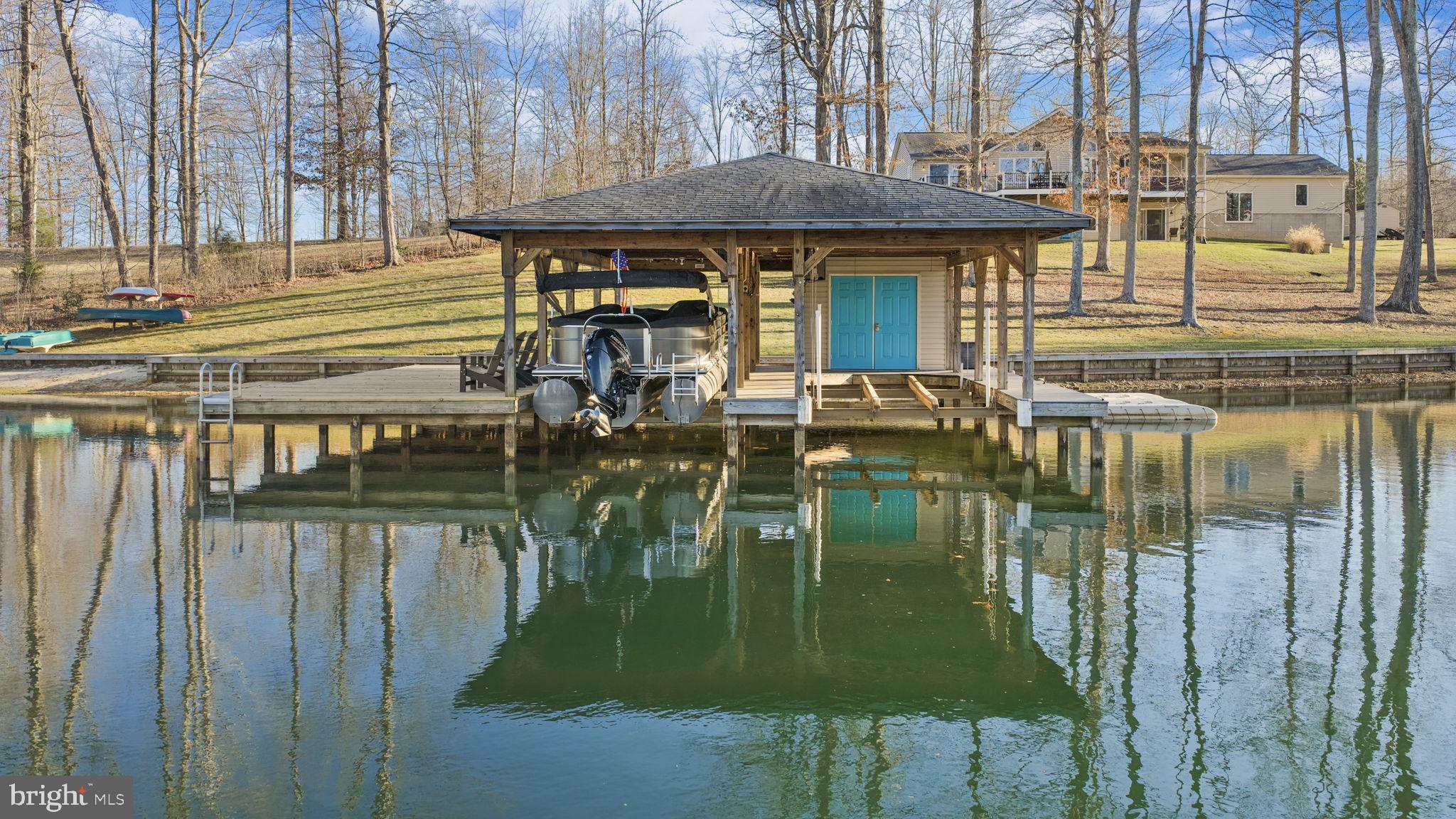 THE WATERS AT LAKE ANNA - Residential