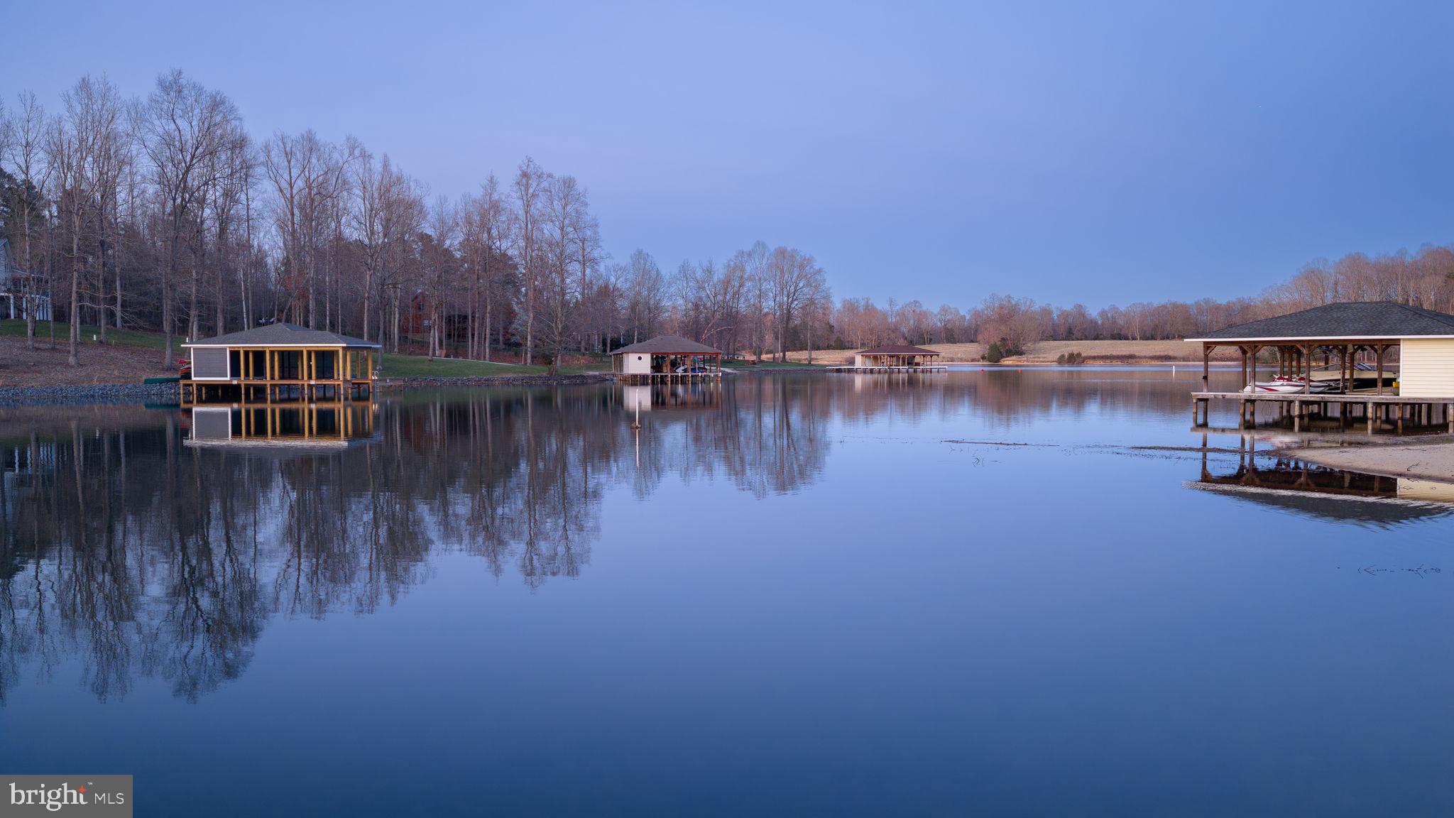 THE WATERS AT LAKE ANNA - Residential