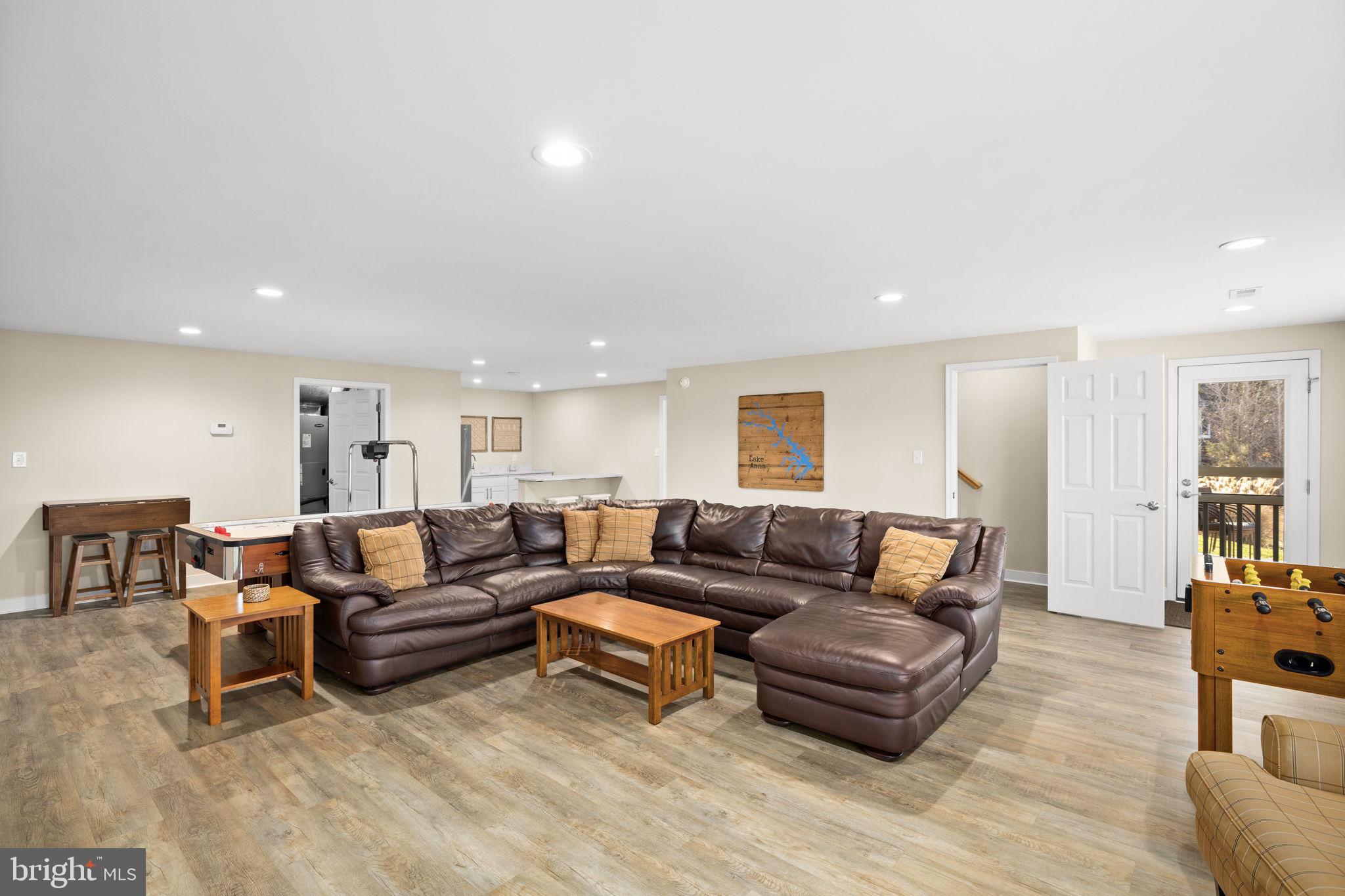 THE WATERS AT LAKE ANNA - Residential