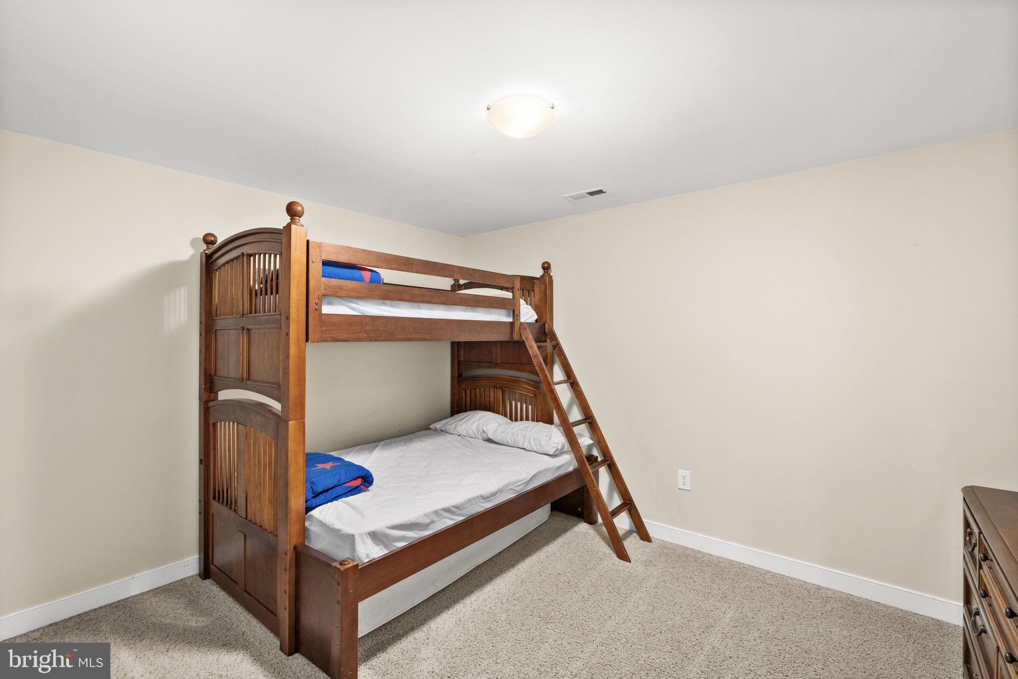 THE WATERS AT LAKE ANNA - Residential