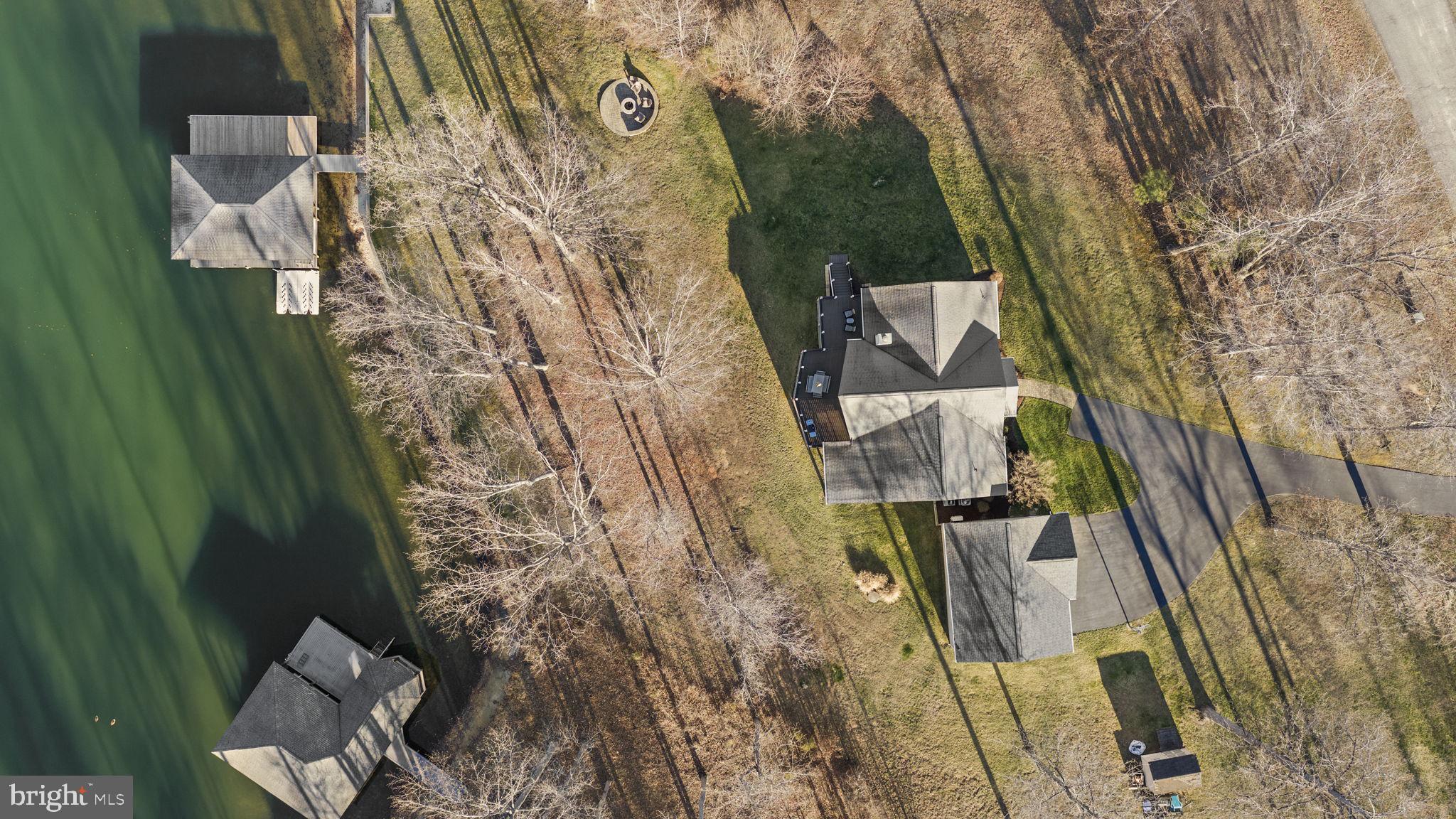 THE WATERS AT LAKE ANNA - Residential