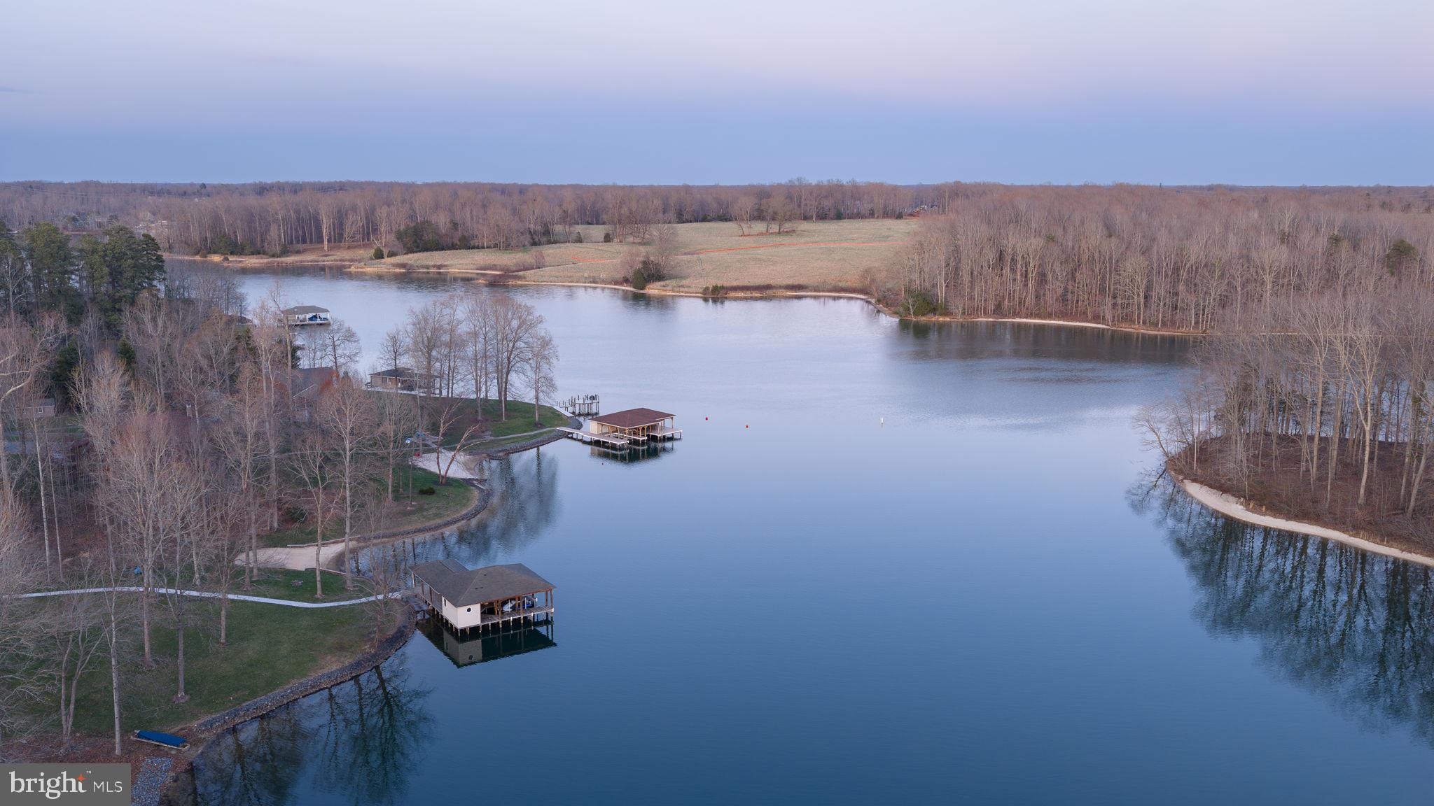 THE WATERS AT LAKE ANNA - Residential