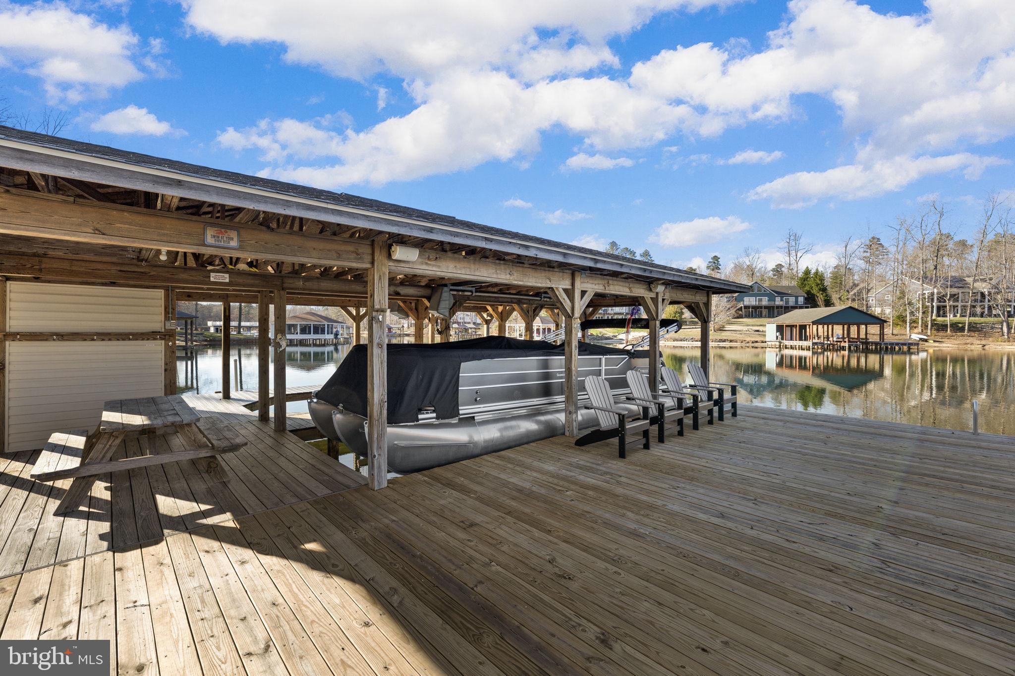 THE WATERS AT LAKE ANNA - Residential