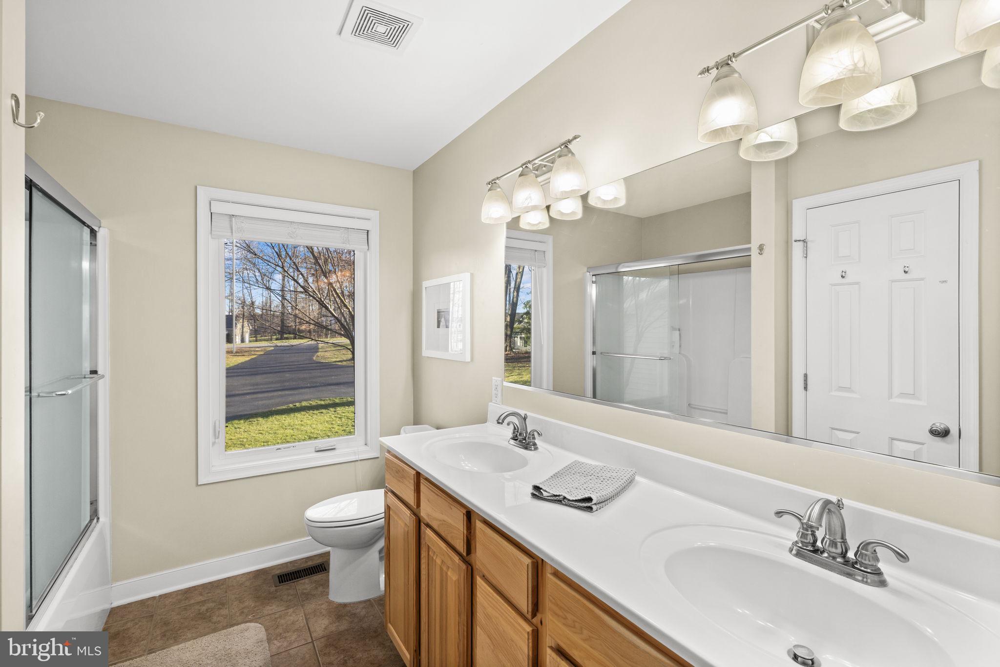 THE WATERS AT LAKE ANNA - Residential