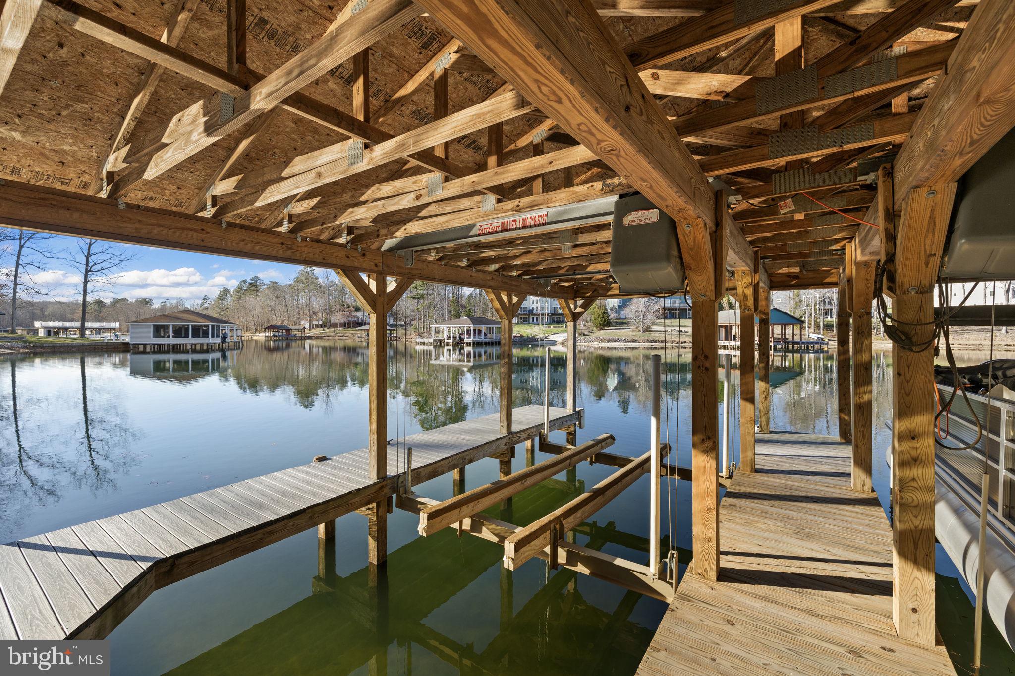 THE WATERS AT LAKE ANNA - Residential