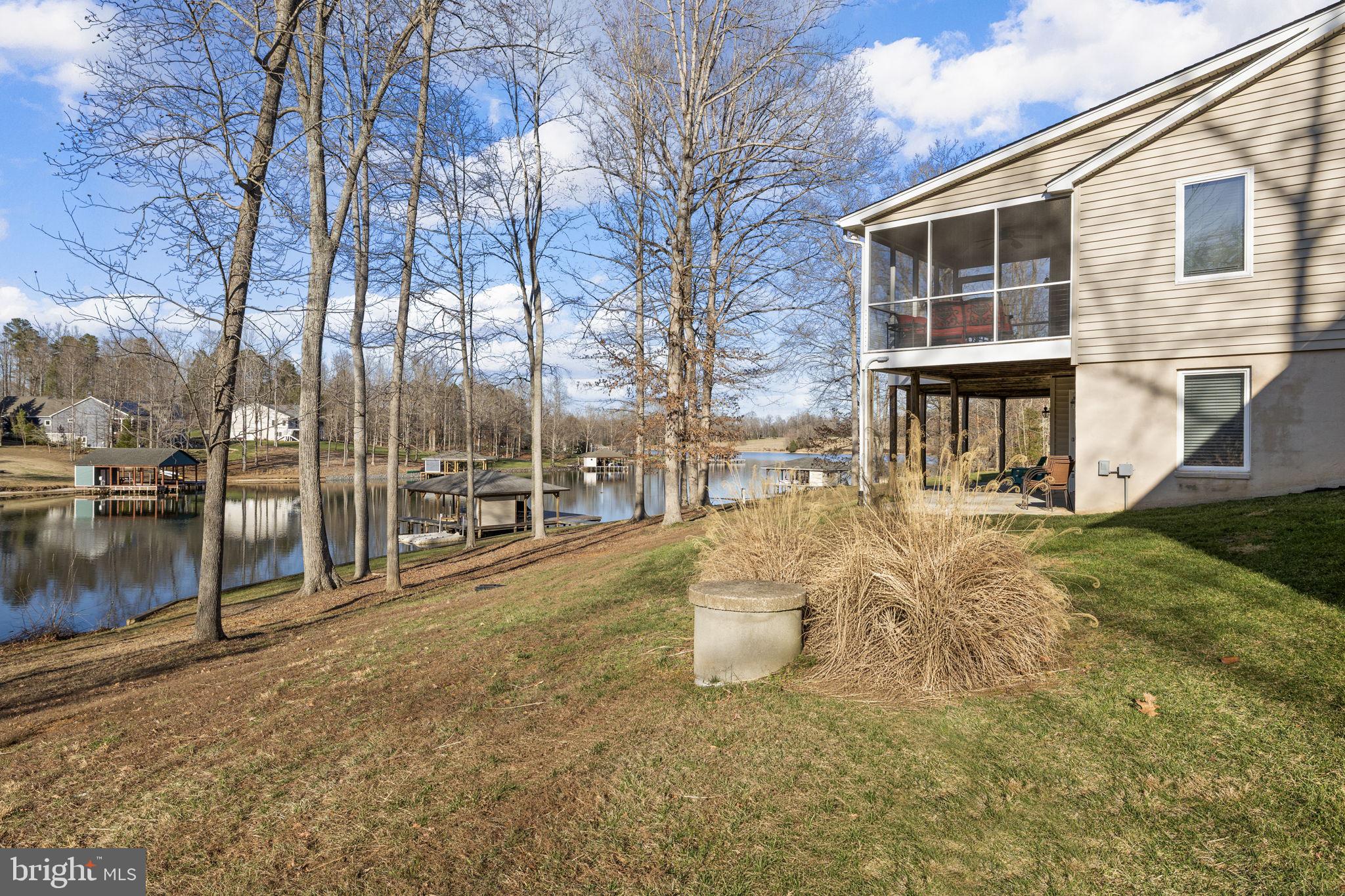 THE WATERS AT LAKE ANNA - Residential