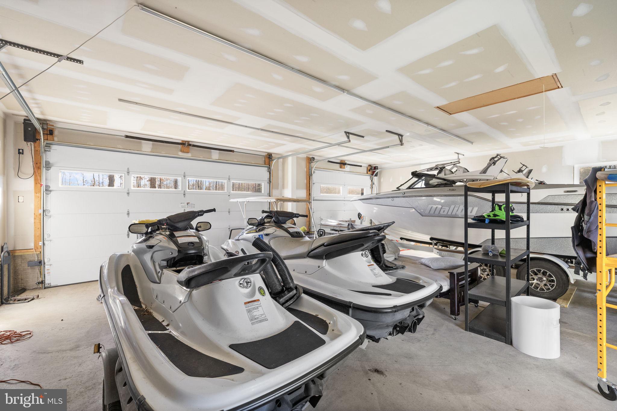 THE WATERS AT LAKE ANNA - Residential