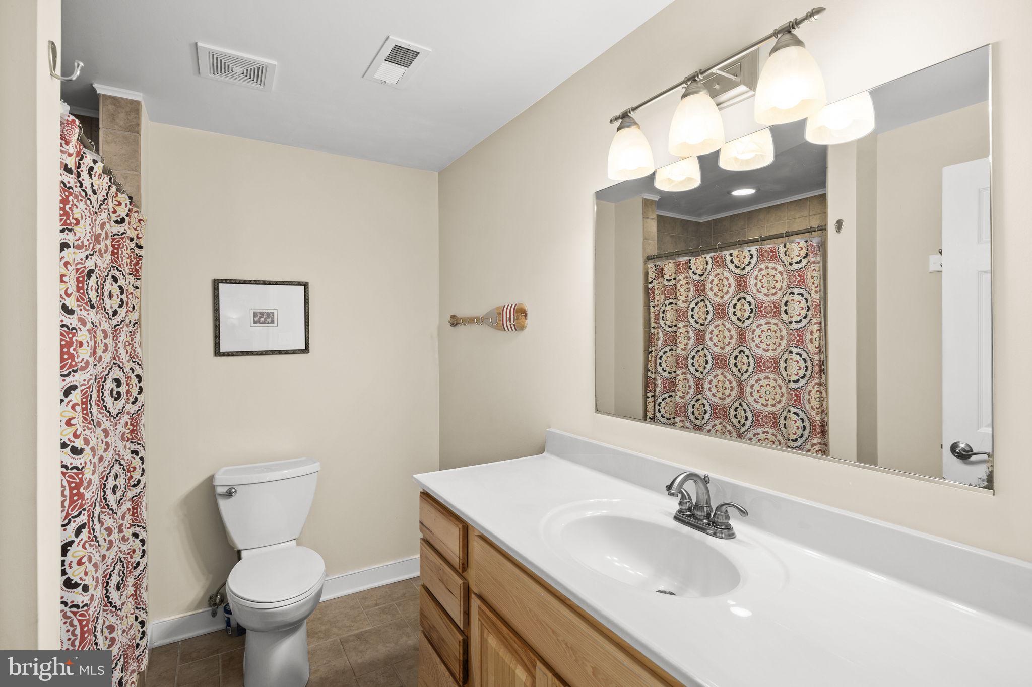 THE WATERS AT LAKE ANNA - Residential