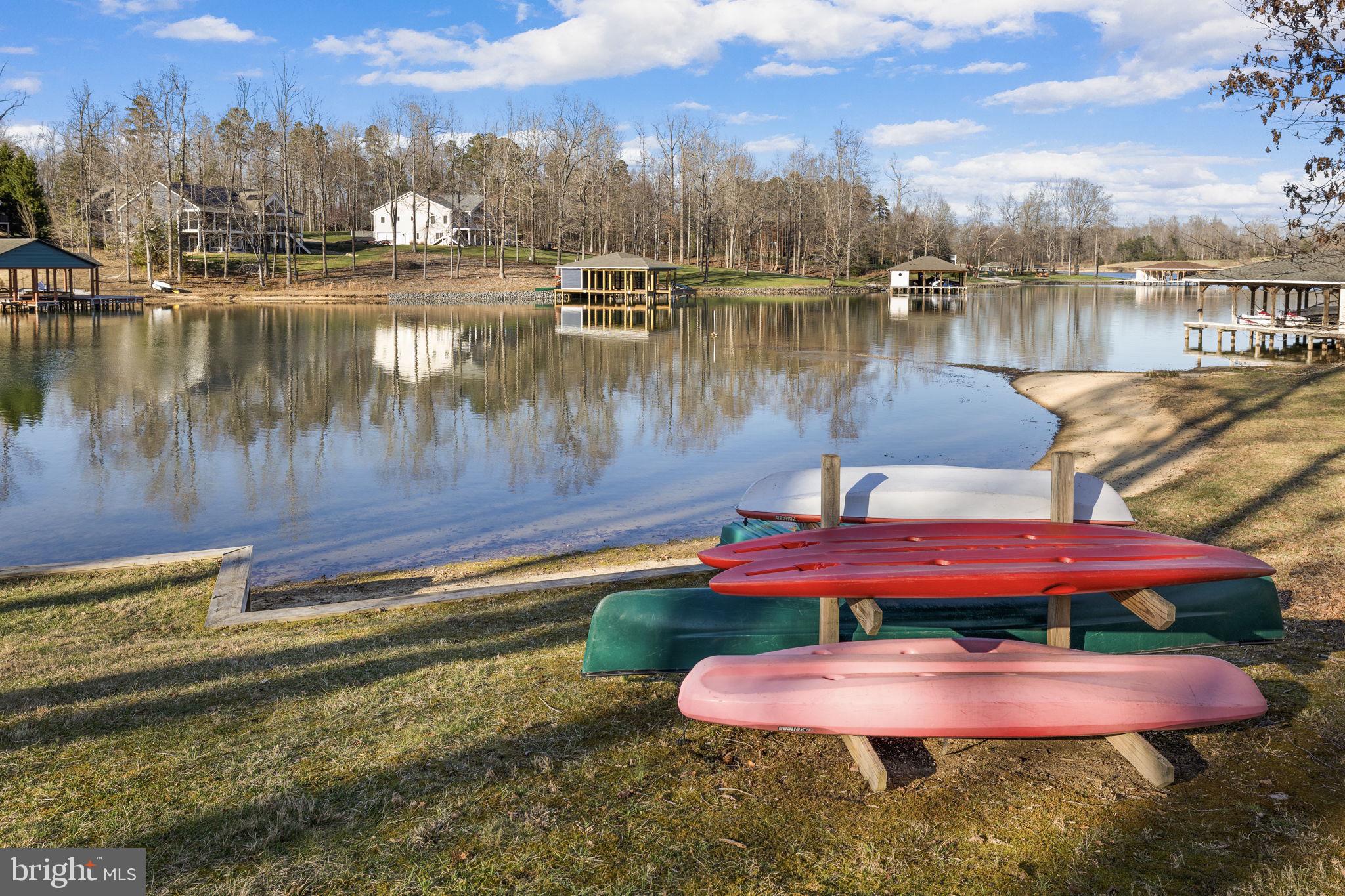 THE WATERS AT LAKE ANNA - Residential