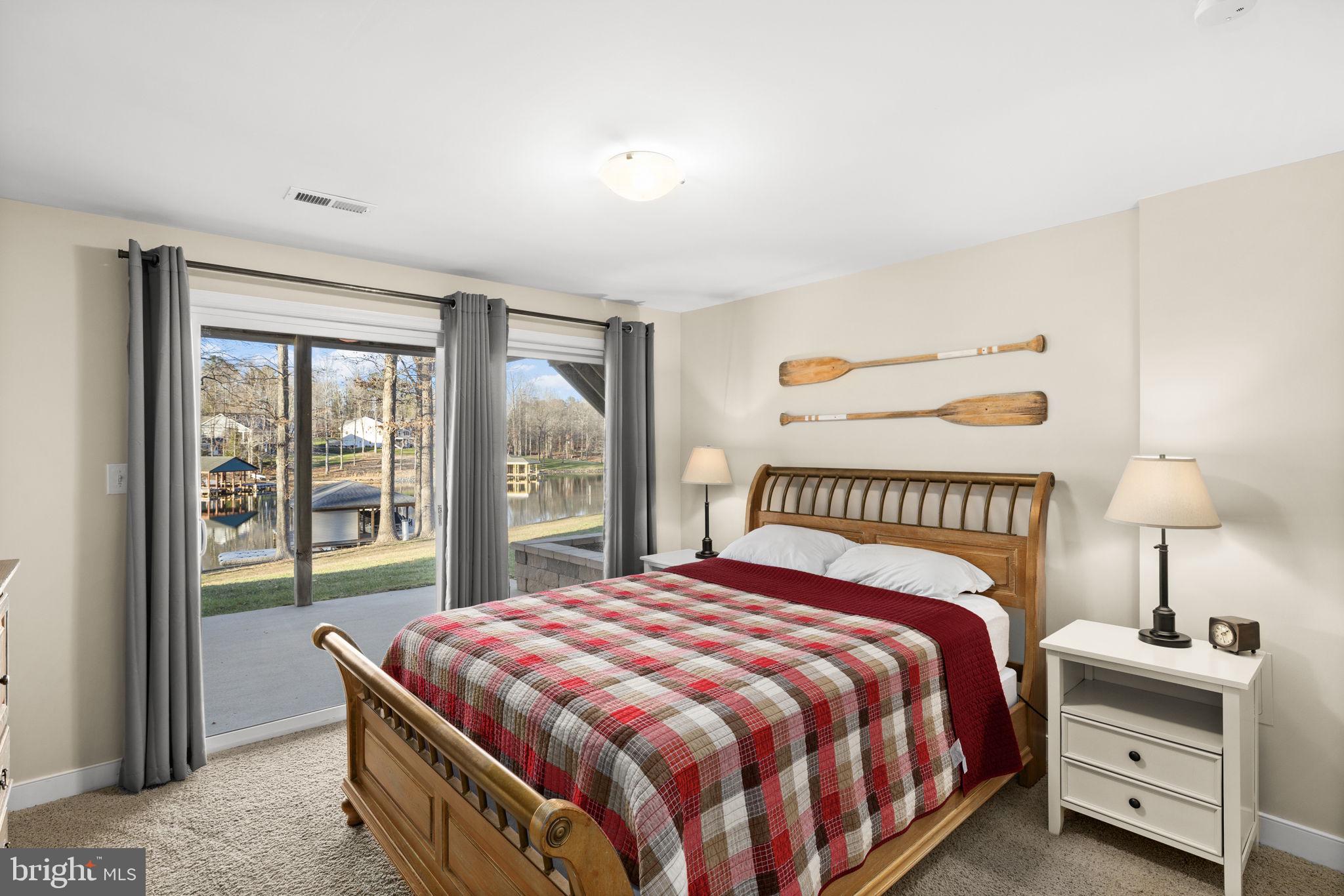 THE WATERS AT LAKE ANNA - Residential