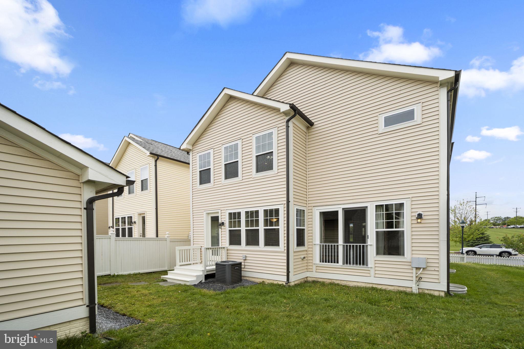 CLARKSBURG TOWN CENTER - Residential