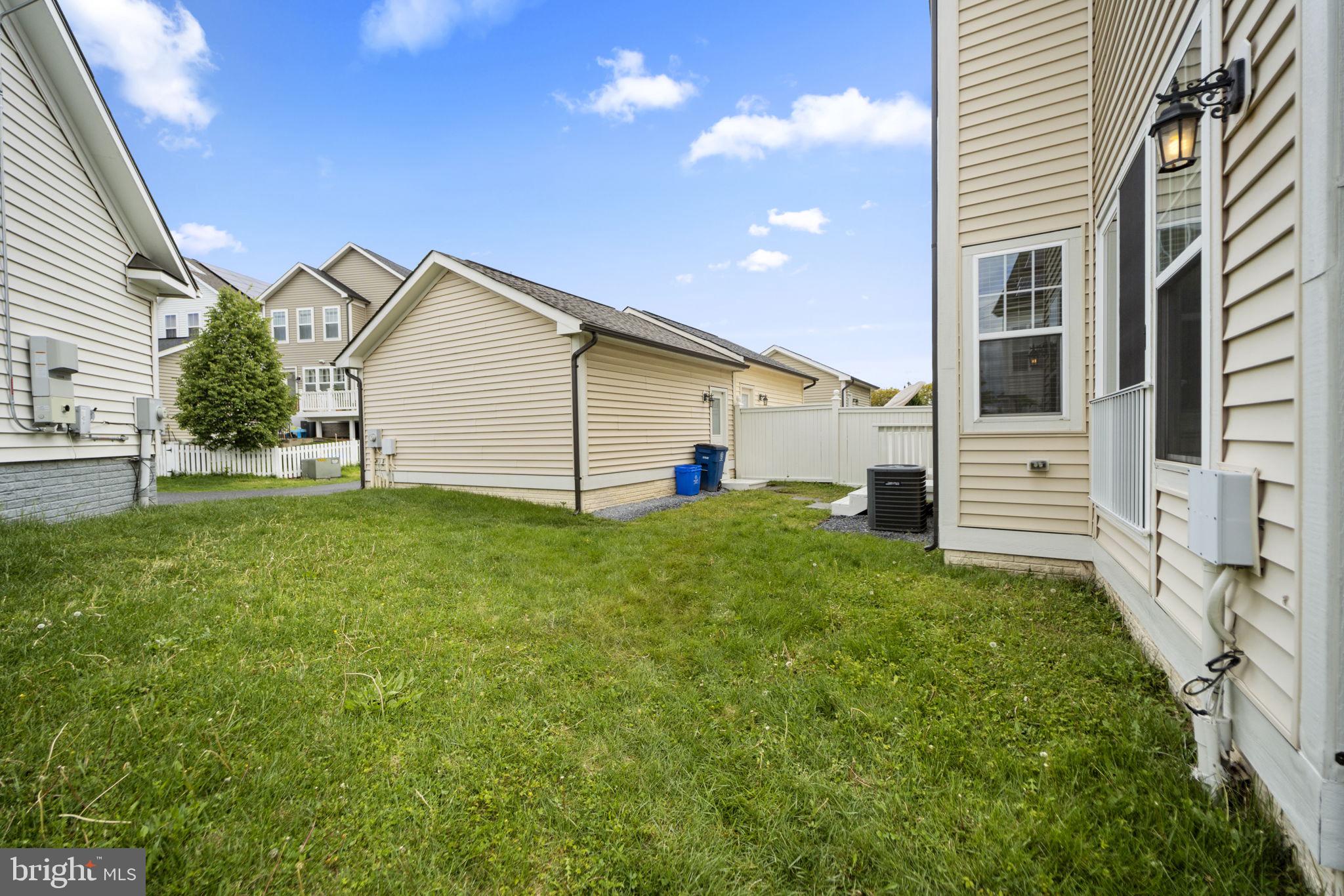 CLARKSBURG TOWN CENTER - Residential