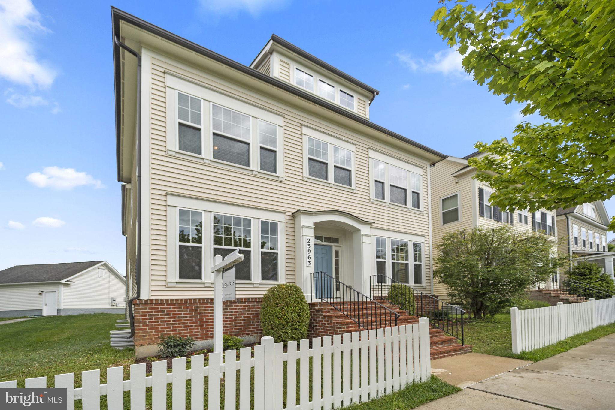 CLARKSBURG TOWN CENTER - Residential