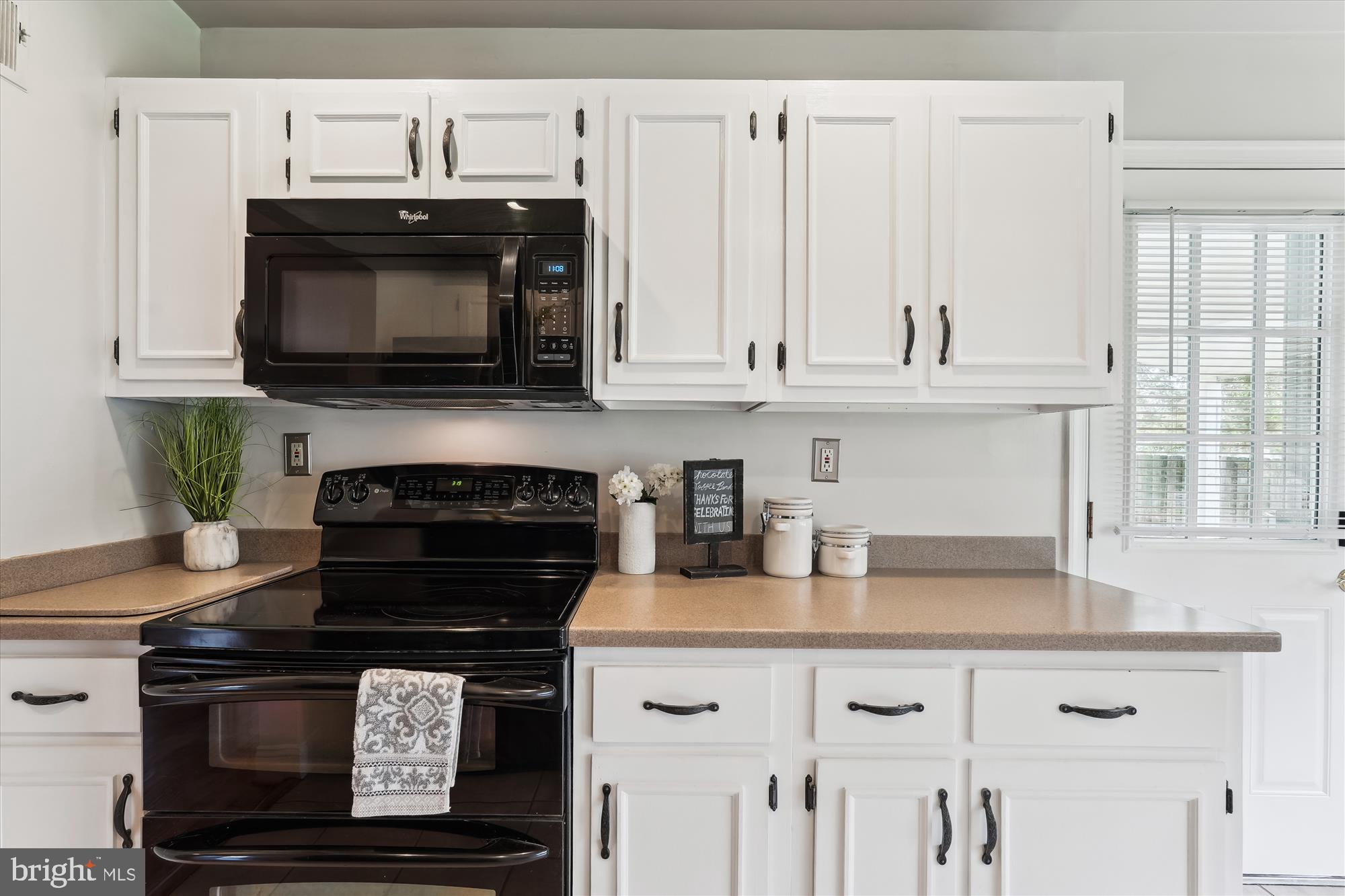 MILL CREEK TOWNE - Residential