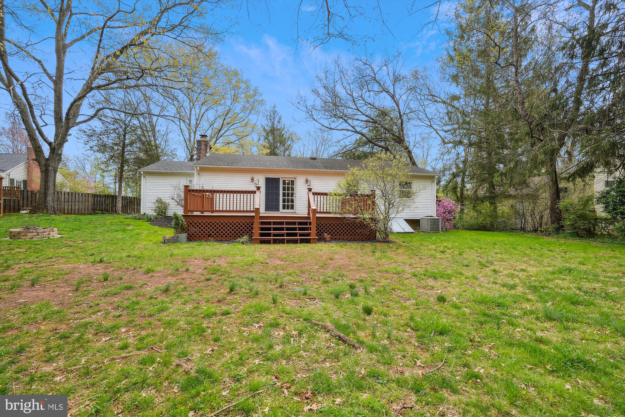 MILL CREEK TOWNE - Residential