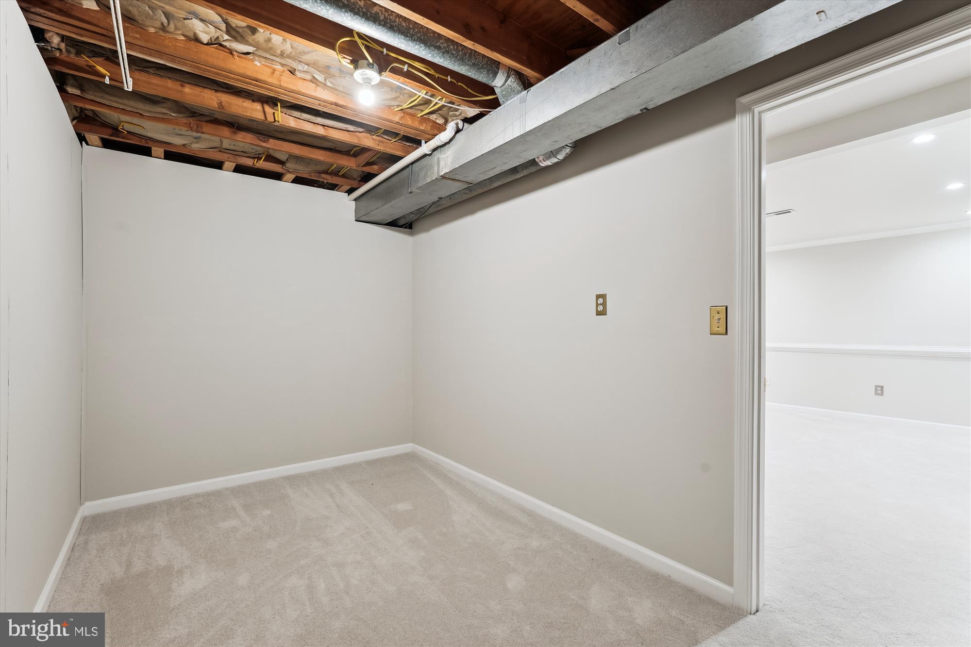 MILL CREEK TOWNE - Residential