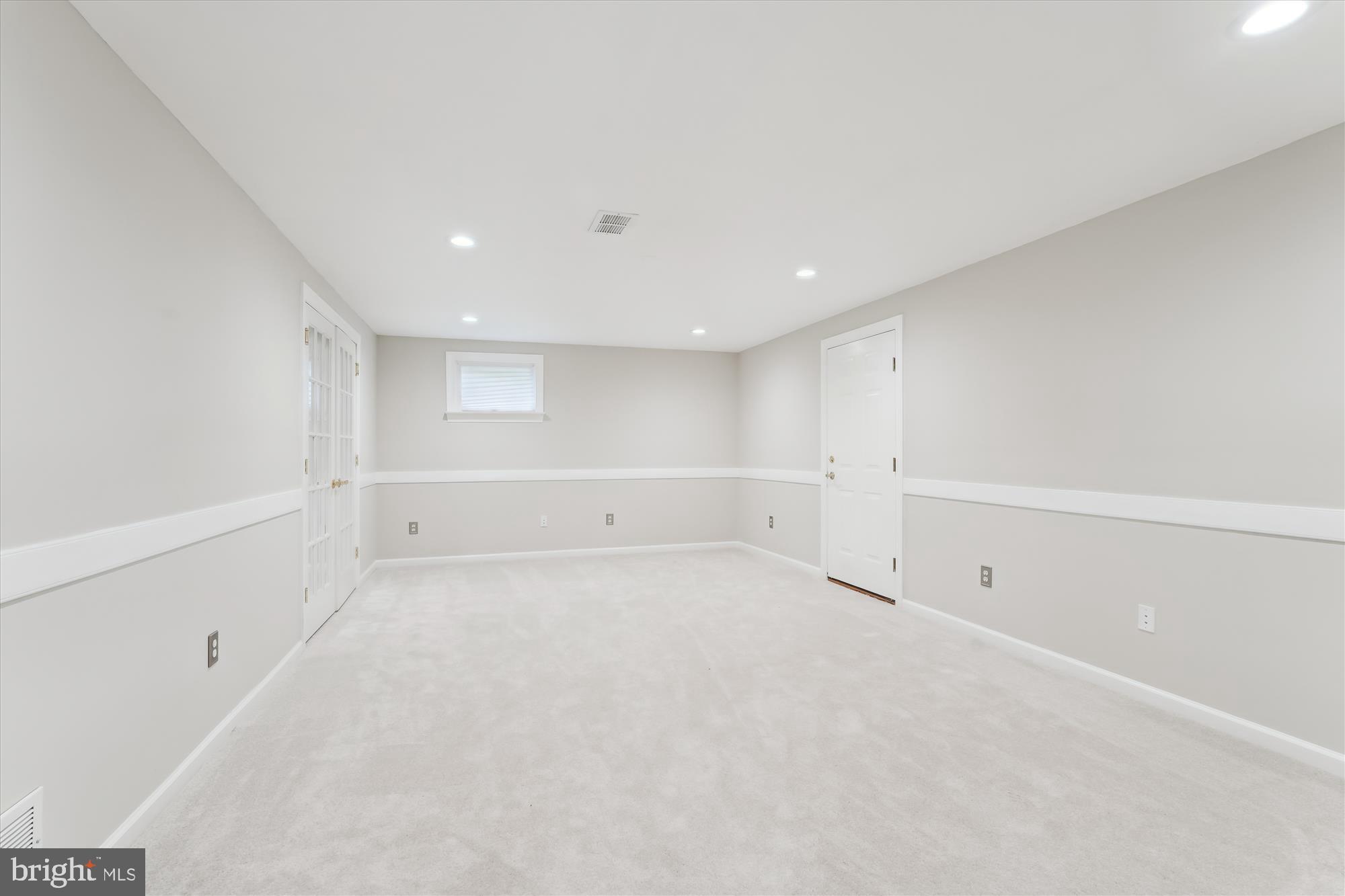 MILL CREEK TOWNE - Residential