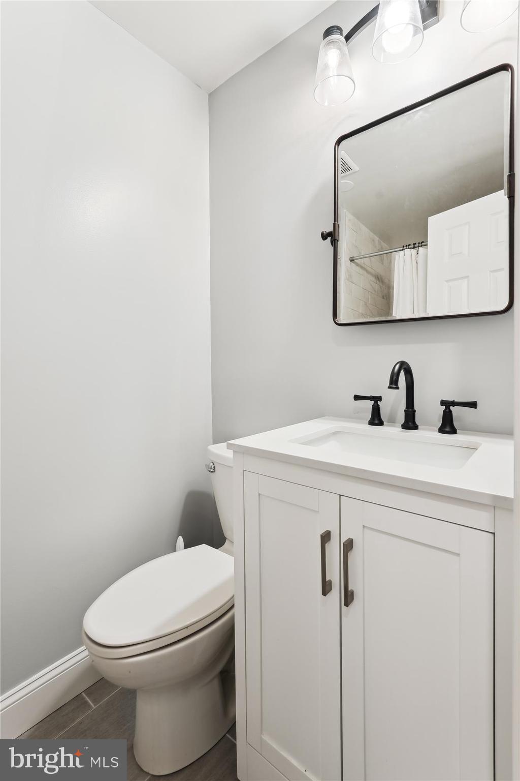 MILL CREEK TOWNE - Residential