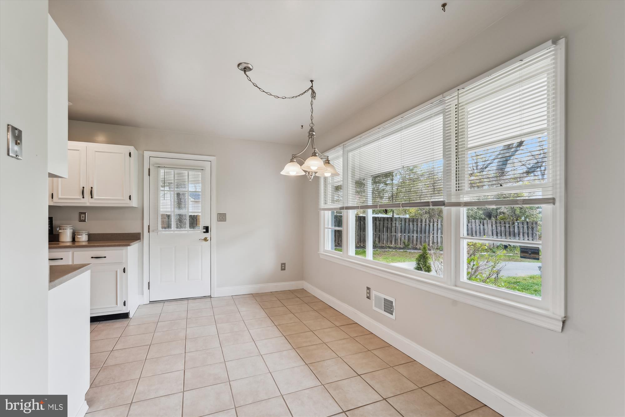 MILL CREEK TOWNE - Residential