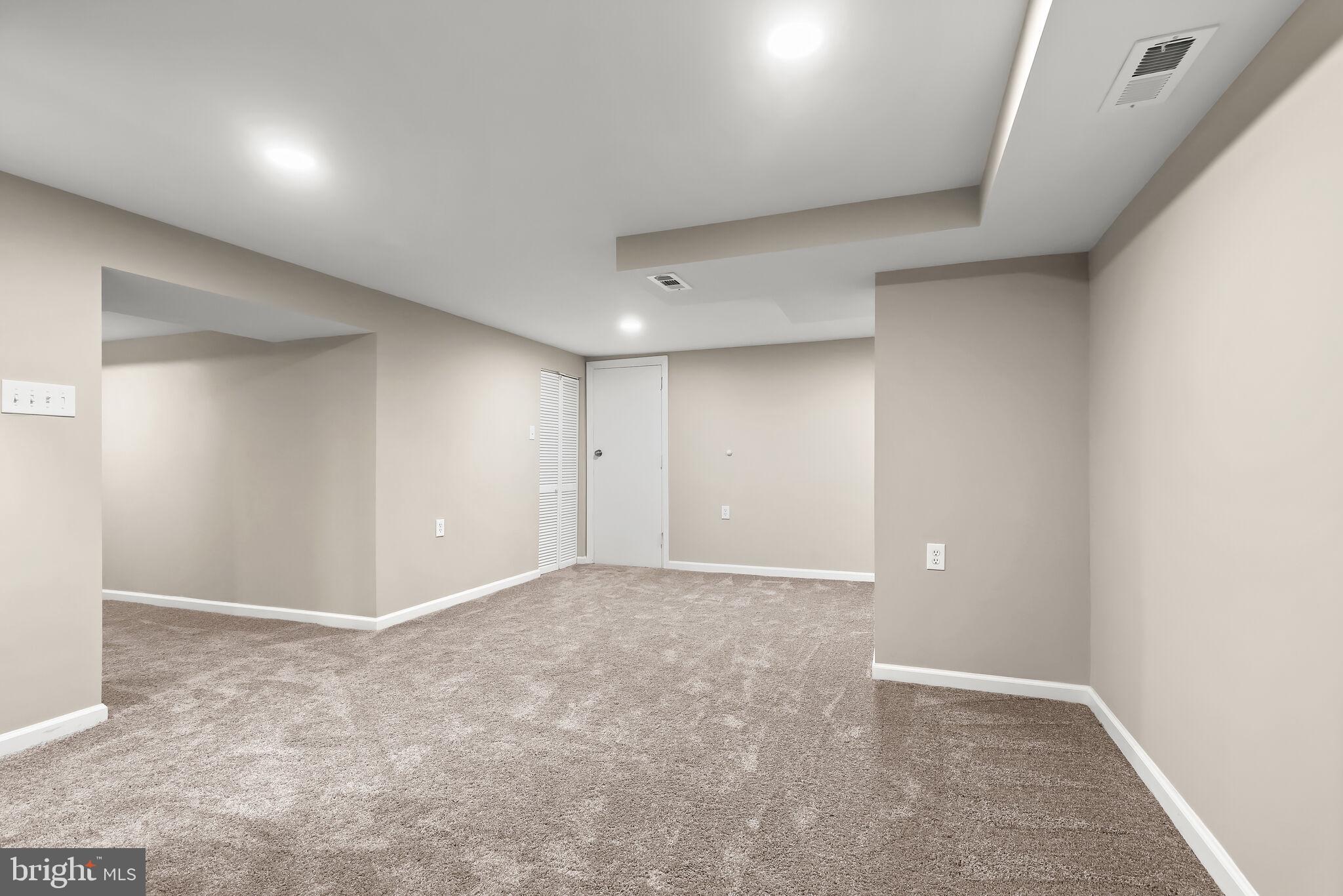 TWINBROOK FOREST - Residential