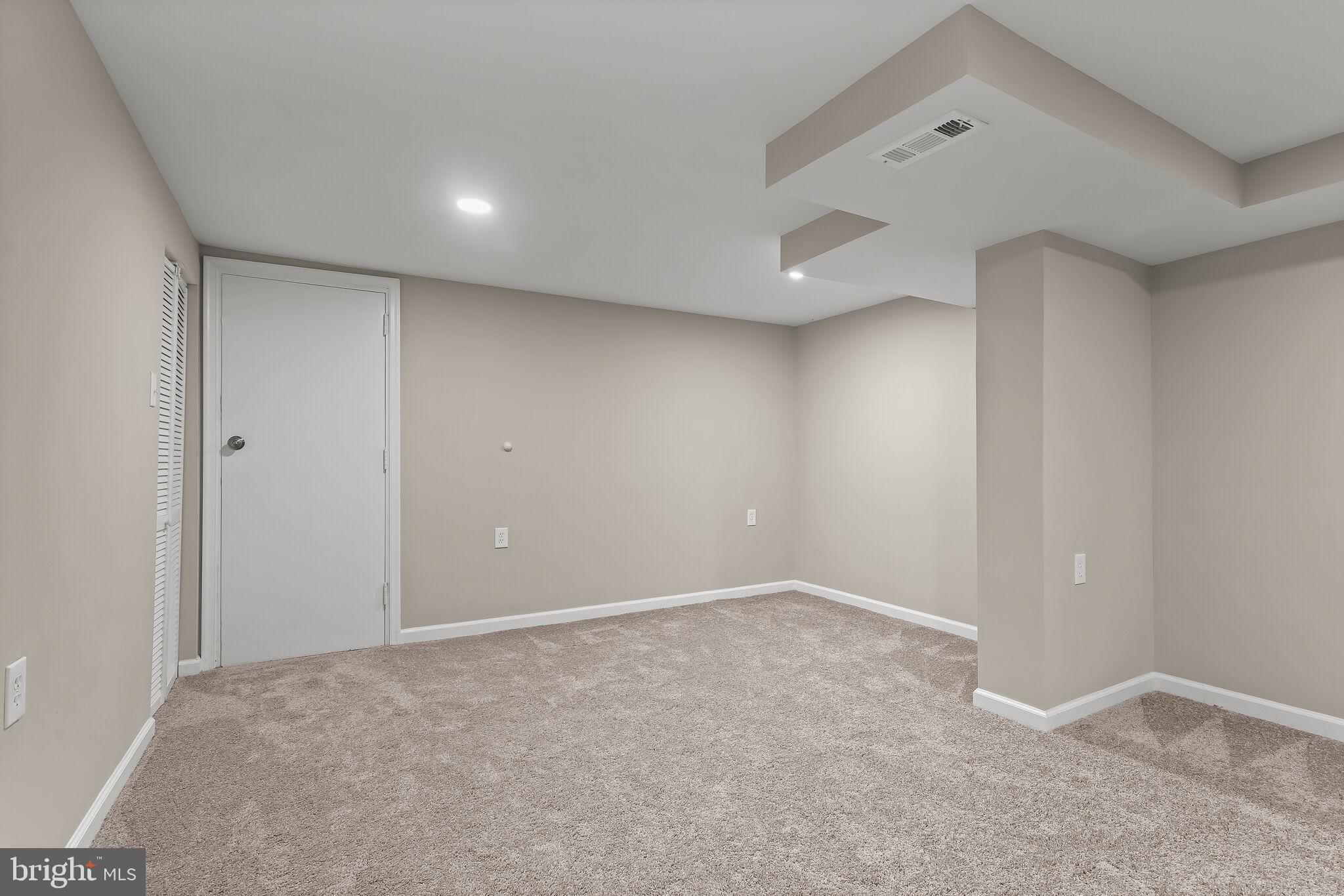 TWINBROOK FOREST - Residential