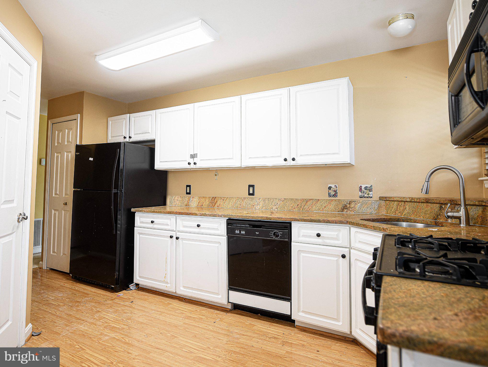 309 TALL PINES COURT E 309-E