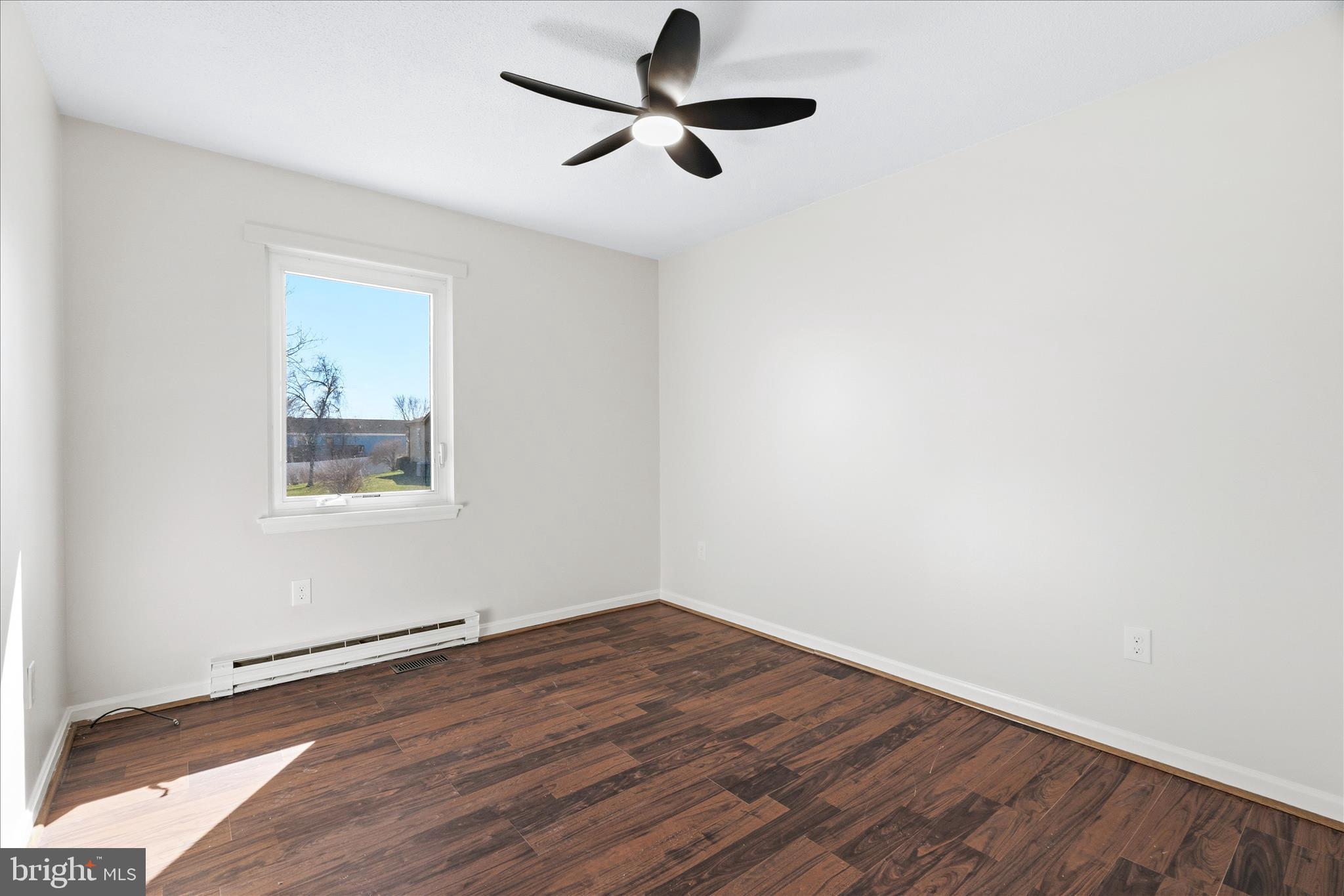 PATRICK HENRY ESTATES - Residential