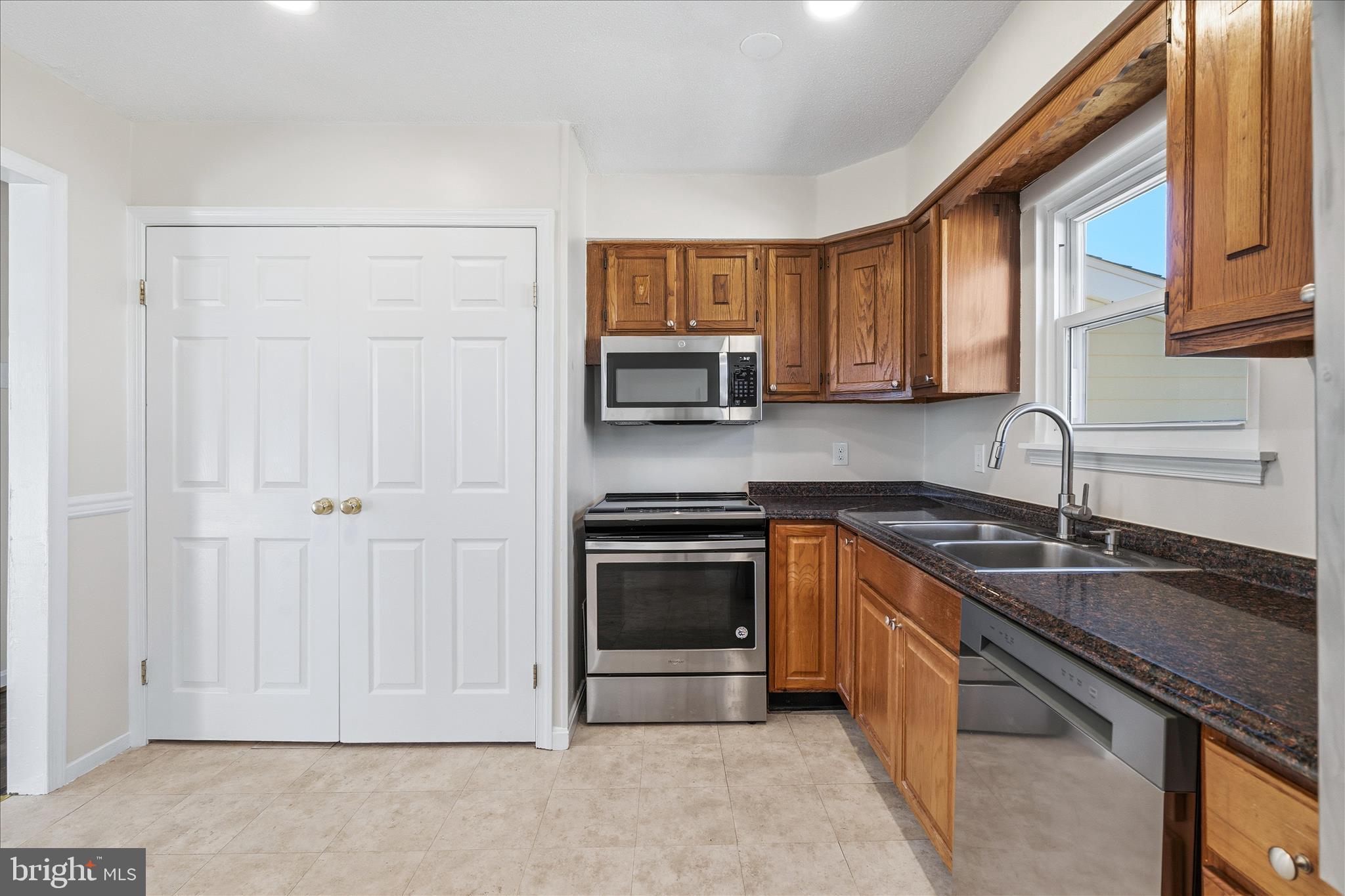 PATRICK HENRY ESTATES - Residential