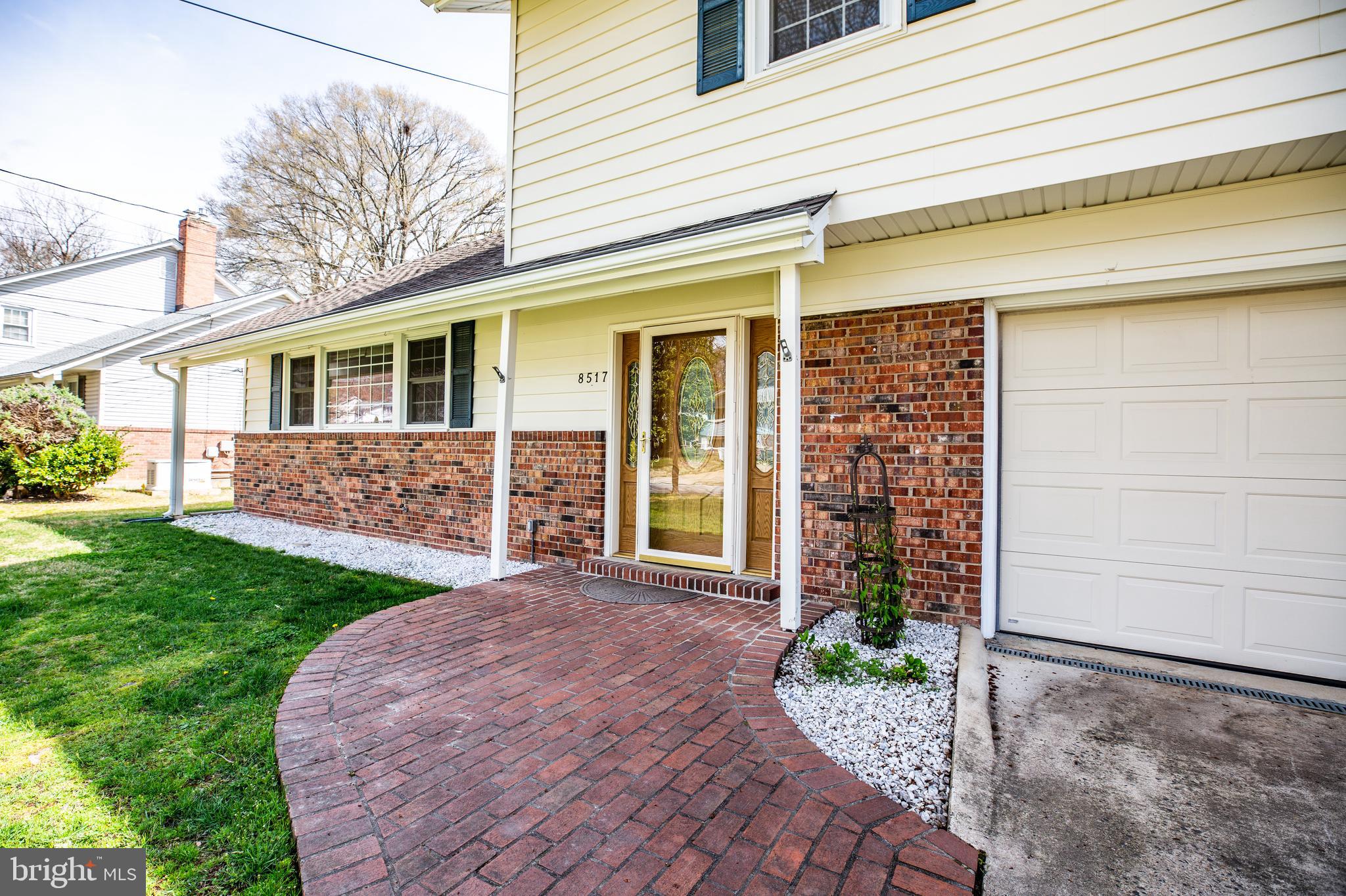 RIVERSIDE ESTATES - Residential