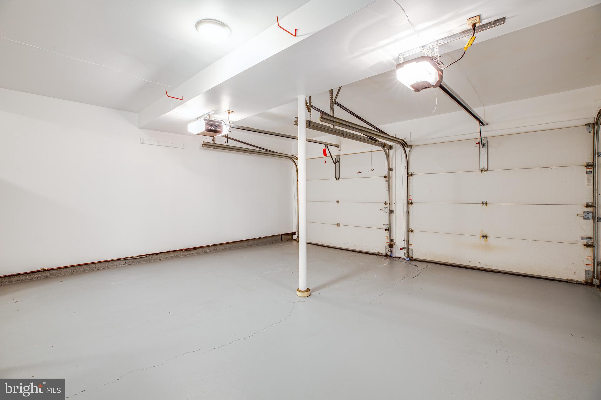 RIVERSIDE ESTATES - Residential