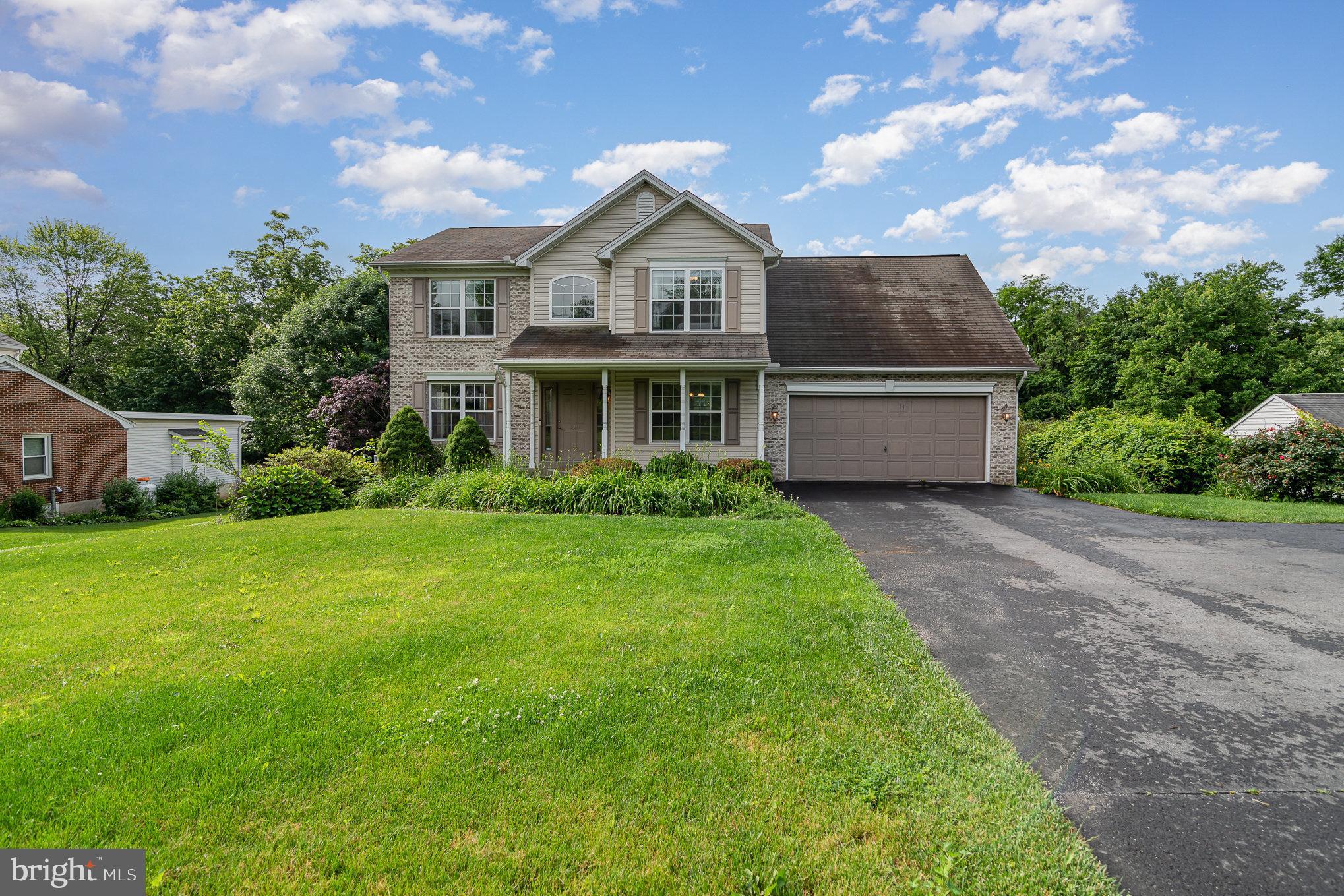 920 VALLEY ROAD