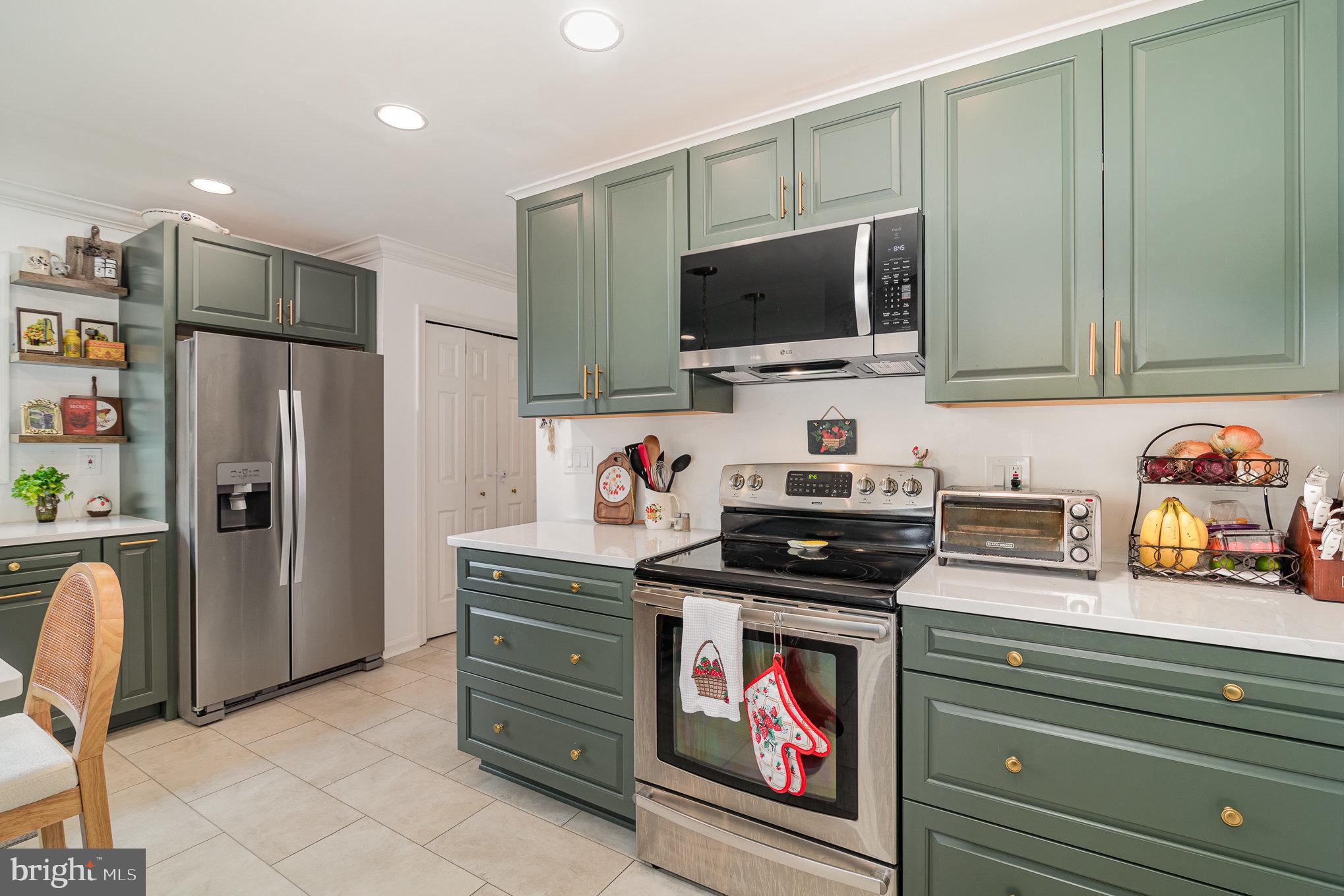 EAST PENNSBORO - Residential