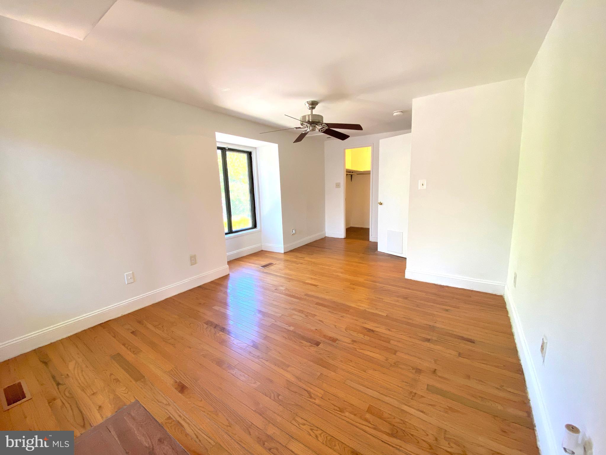 NATHANS HILL - Residential Lease