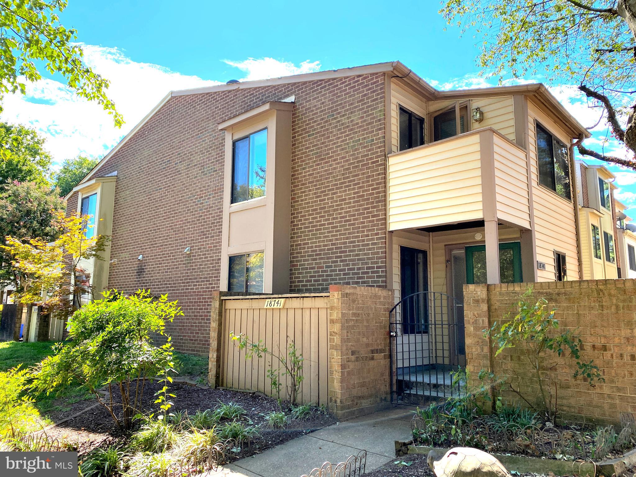 NATHANS HILL - Residential Lease