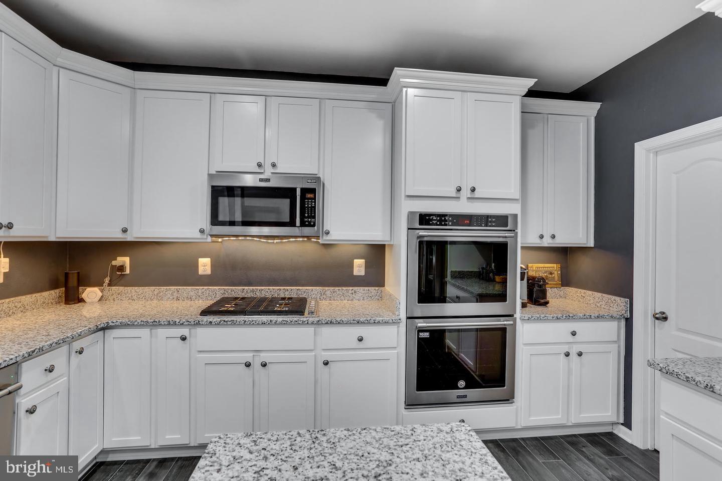 POPLAR GROVE - Residential Lease