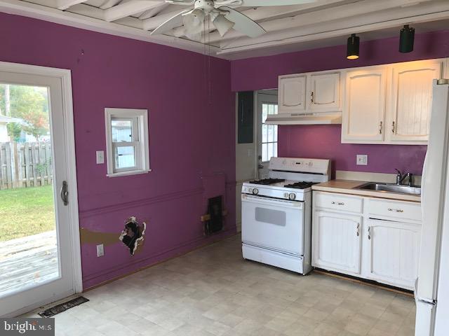 MUNROE GARDENS - Residential