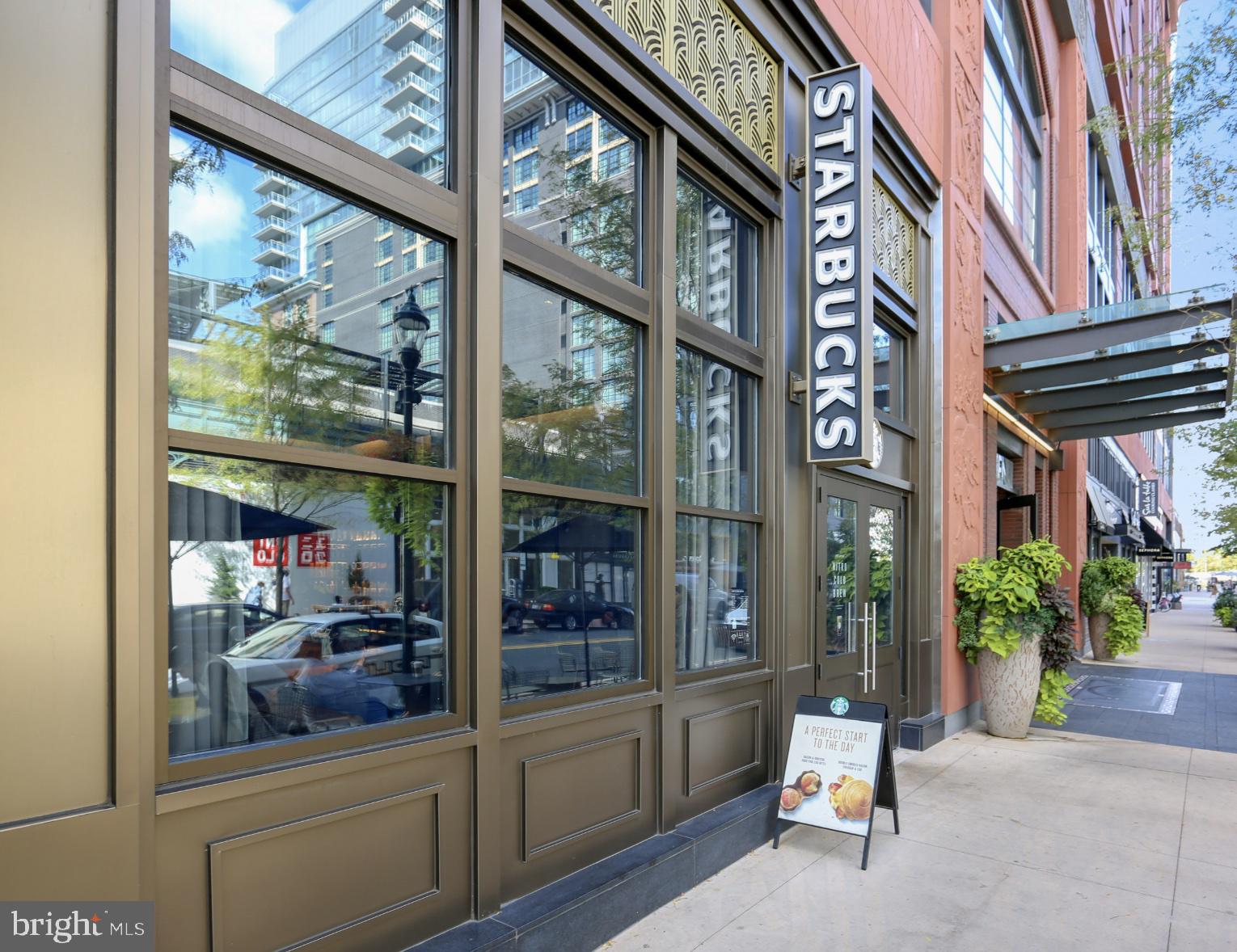 GALLERY AT WHITE FLINT - Residential Lease