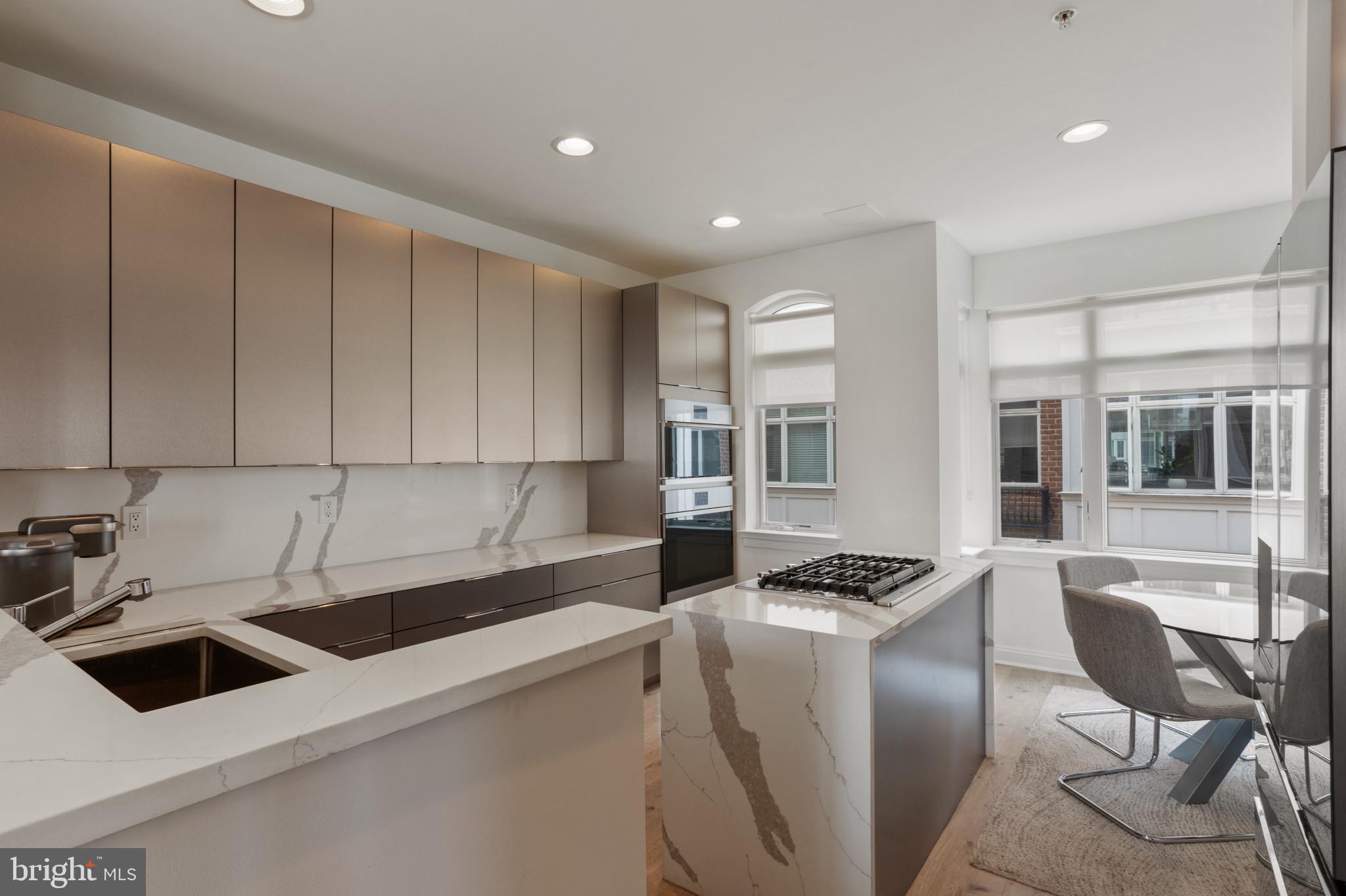 PIER HOMES AT HARBORVIEW - Residential