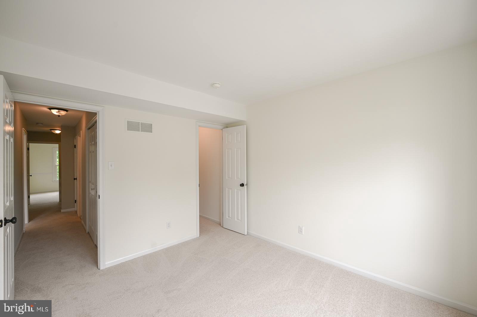 CHESTERFIELD - Residential