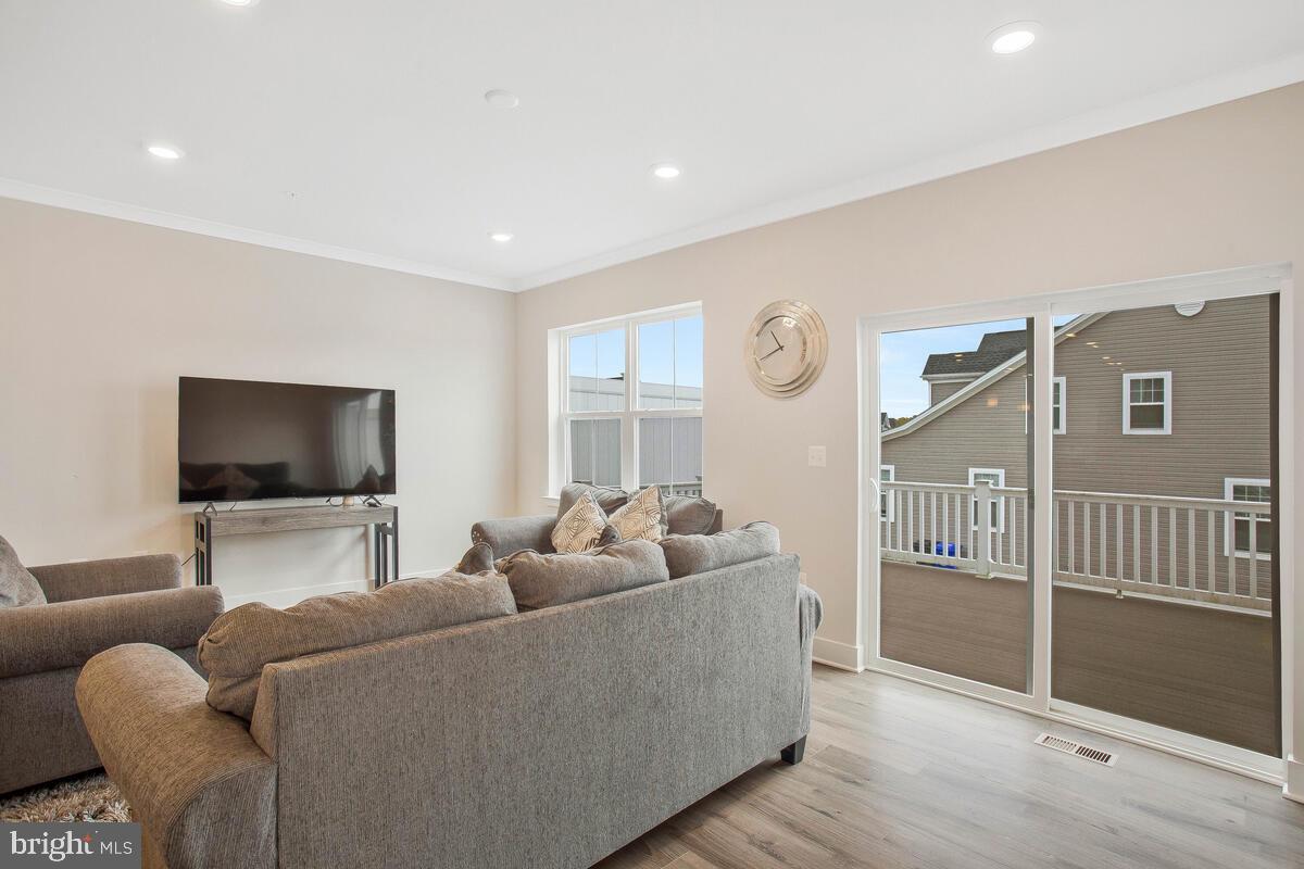 STONEHAVEN - Residential