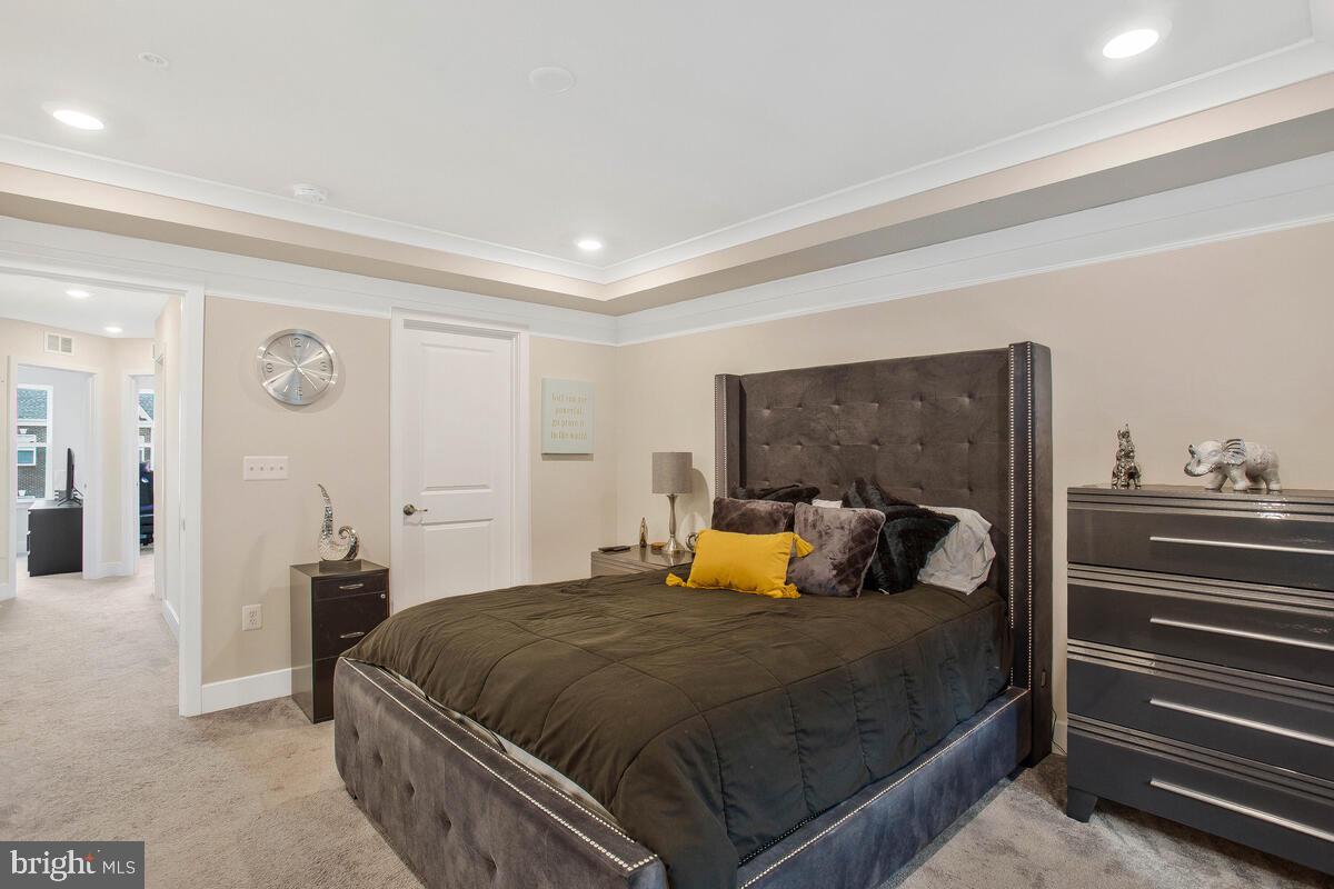 STONEHAVEN - Residential