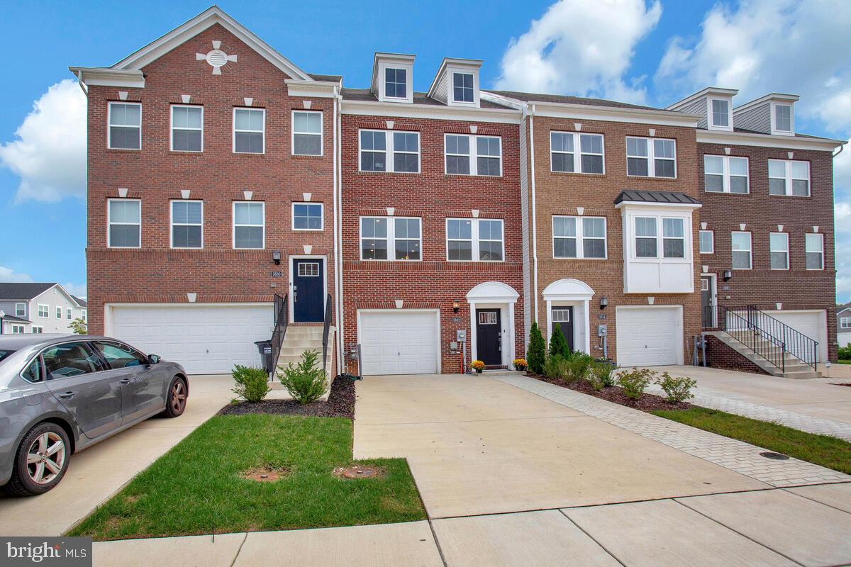 Open House - Sunday, October 8, 2023, 1pm - 3pm
Reduction in Price!! Discover modern living at Stonehaven! This 3 BR, 4 BA townhome with 1 car garage, boasts all the stylishness of a new home without the wait for new construction. Enter the basement level where you will find the recreation room and half bath. The stylish kitchen features a large island with pendant lights, granite countertops, stainless steel appliances, and EVP flooring throughout the main level for a clean look. The open floor plan seamlessly connects the living, dining & kitchen areas, making it perfect for entertaining friends and family.
Upstairs, you will find the owners suite with a spacious walk-in closet complemented by an en-suite bathroom. Two additional bedrooms, upstairs laundry and another full bathroom completes the upstairs level. Looking for energy efficient? Look no more with the smart home features which include a video ring doorbell, smart thermostat, tankless water heater. Go outside to your own private fenced in gated yard with deck. Community Amenities include pool, club house, weight room, tot lots and walking trails. Priced to sell, this beauty will not last long.
