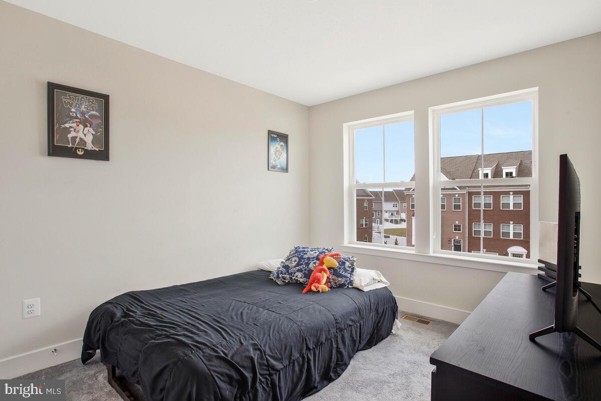 STONEHAVEN - Residential